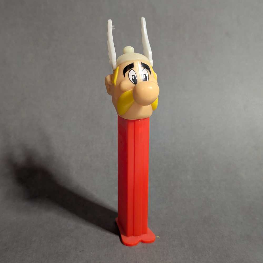 Asterix 2 - Asterix B - Books & Comics pez collectible [Barcode 063255959011] - Main Image 2