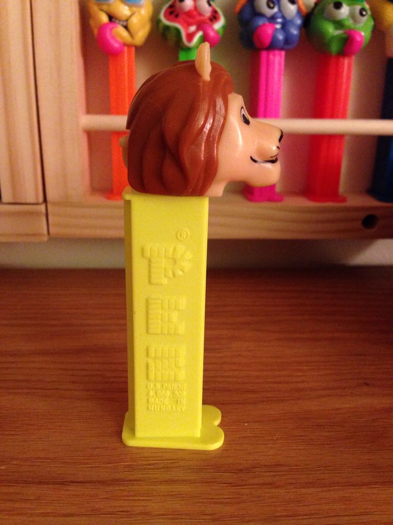 Lion Misfit - Kooky Zoo pez collectible - Main Image 2