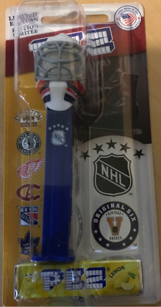 Pez Yellow Monochromatic And Regular Dispenser