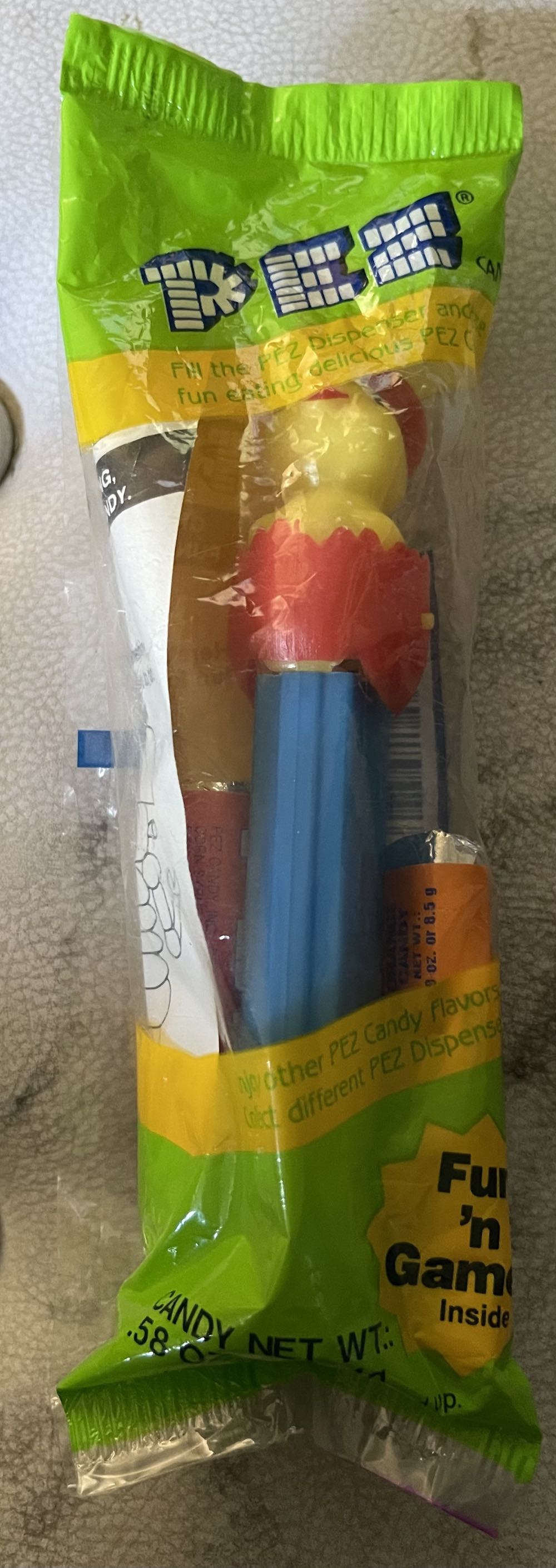 Baby Chick Hatching From Egg  pez collectible [Barcode 073621002432] - Main Image 1