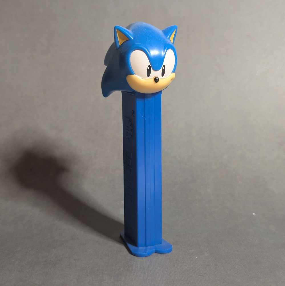 Sonic the Hedgehog - Sonic - Nintendo pez collectible - Main Image 2