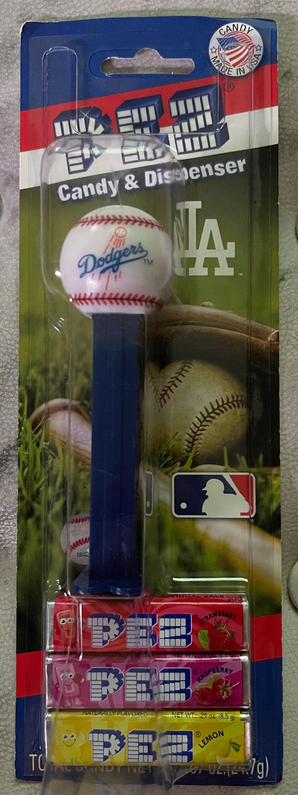 Los Angeles Dodgers Mlb Dispenser Candy  pez collectible [Barcode 073621099630] - Main Image 2