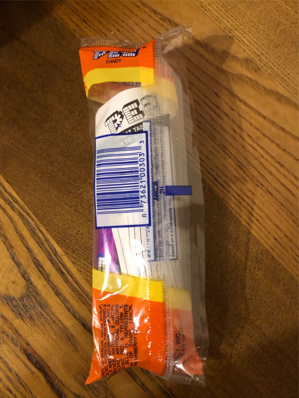 Ghoul Glow In The Dark - Halloween pez collectible [Barcode 073621003033] - Main Image 2