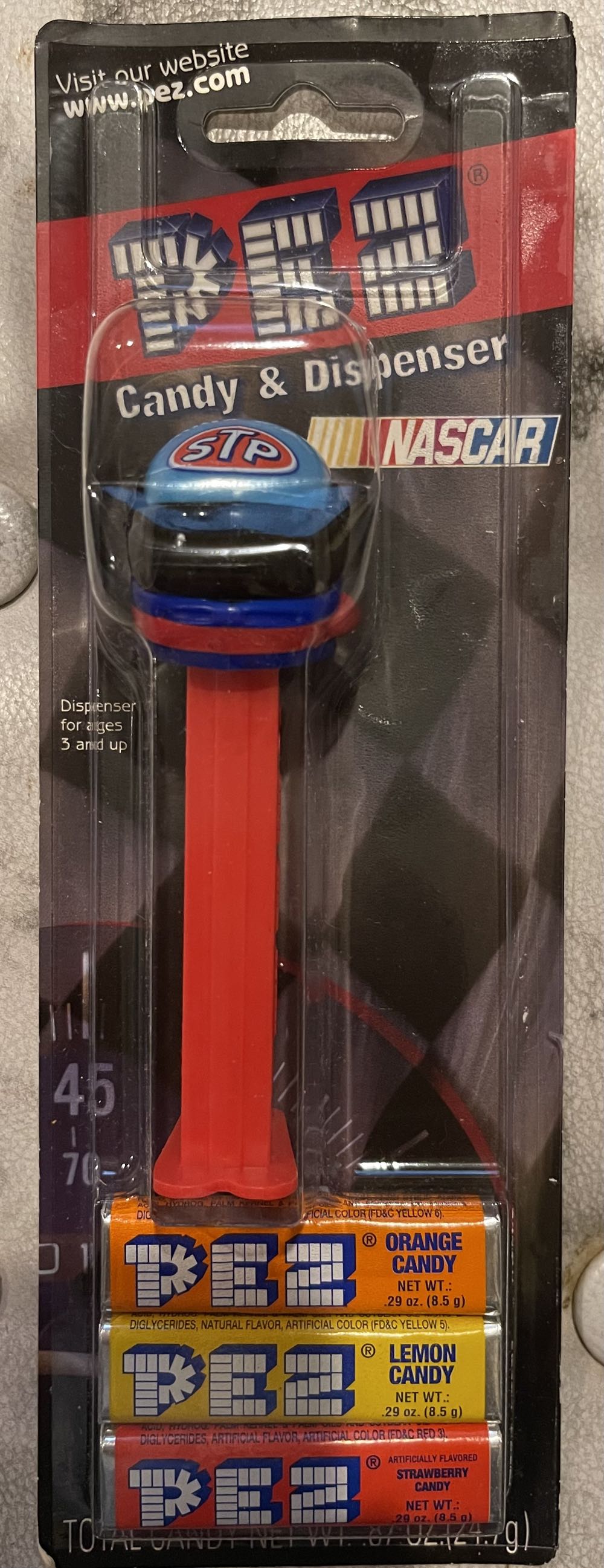 STP - Nascar pez collectible [Barcode 073621090033] - Main Image 1