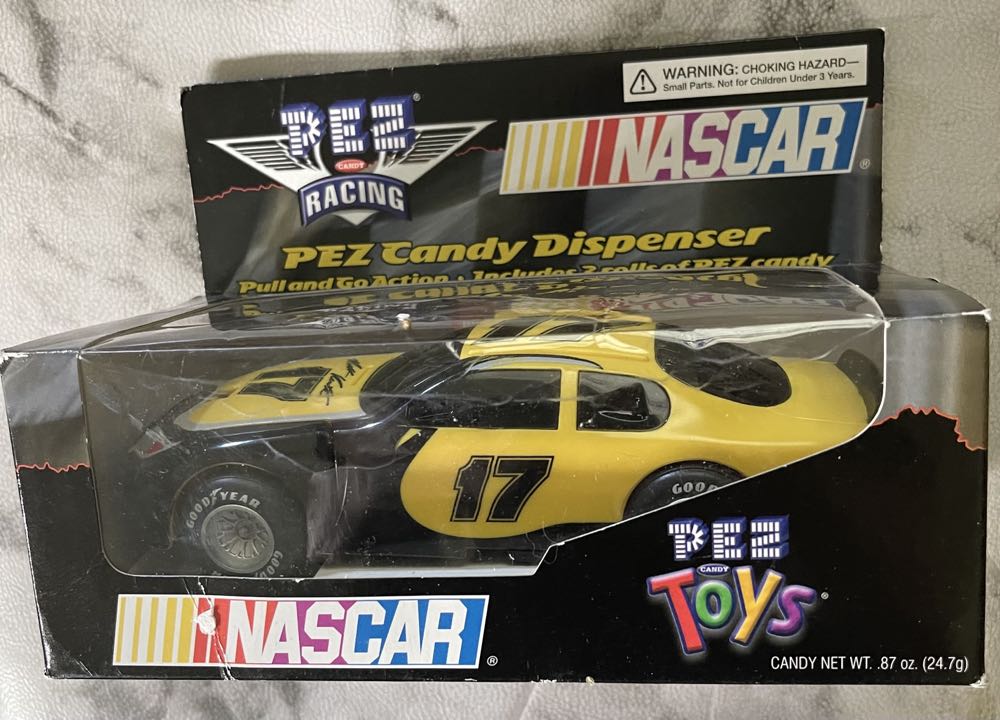 NASCAR - Matt Kenseth #17 - Pull And Go pez collectible [Barcode 073621009486] - Main Image 1