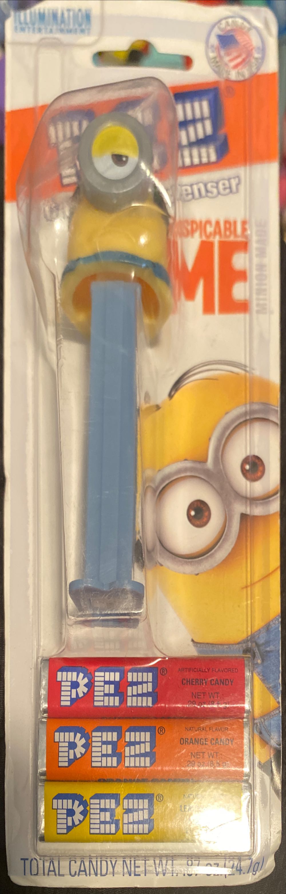 Despicable Me Stuart  pez collectible [Barcode 073621091214] - Main Image 2