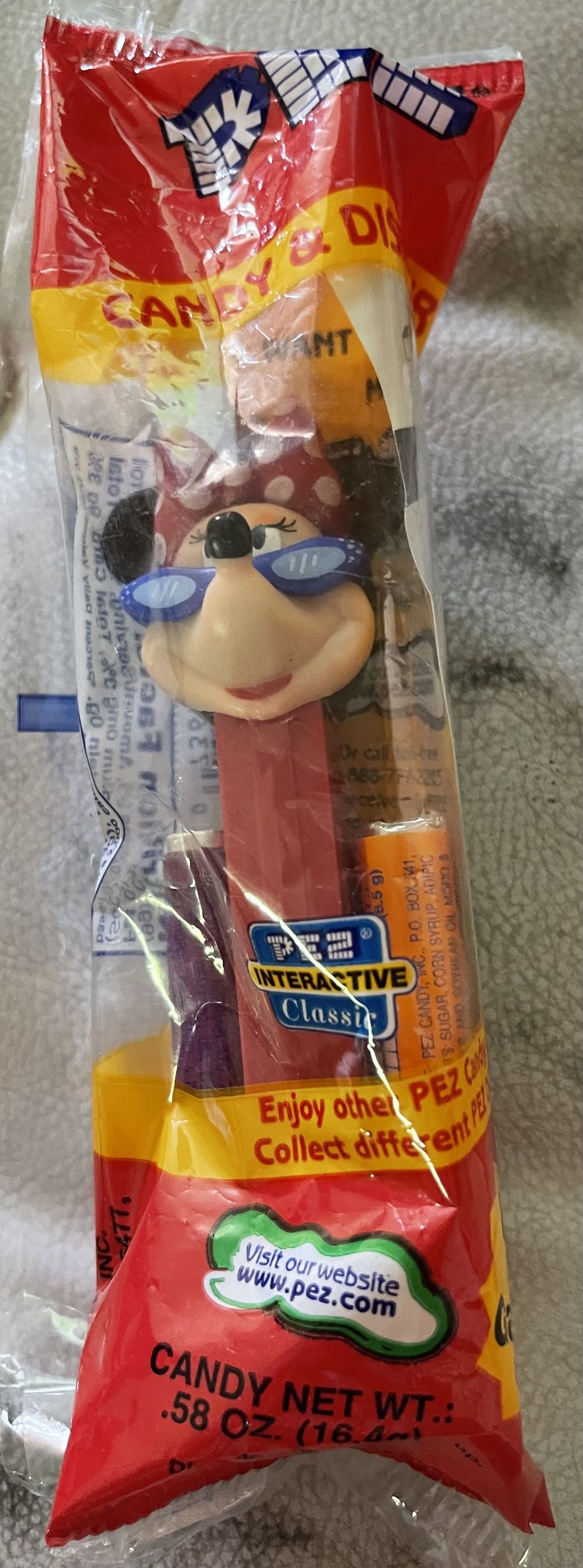 Pez Mascot Sour Blue Raspberry