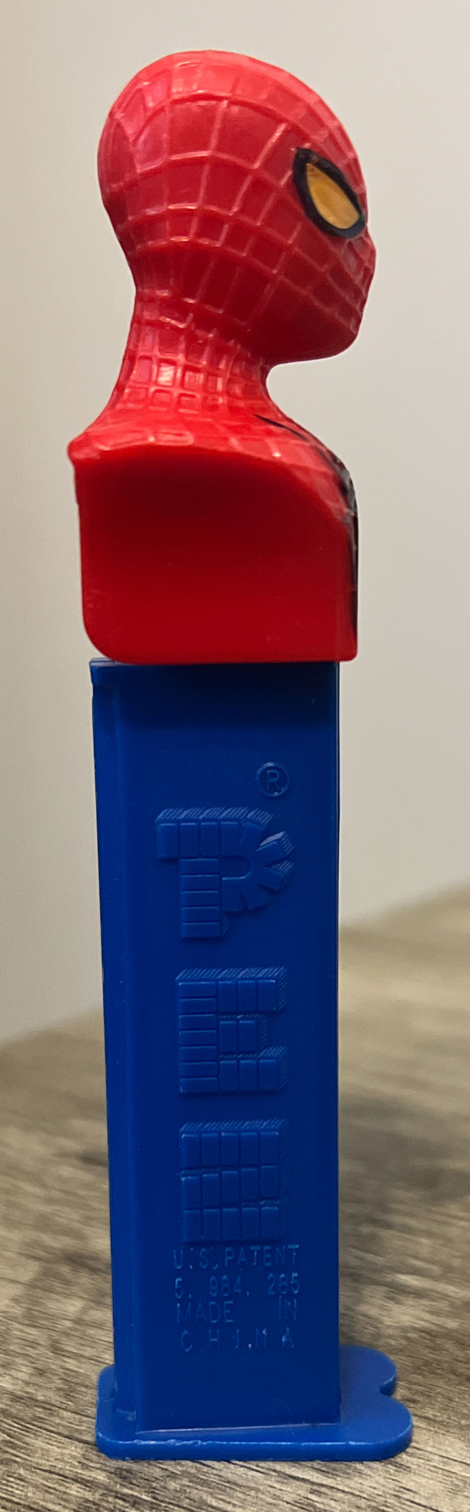 Superhero - Marvel - Spiderman - Spiderman pez collectible - Main Image 2