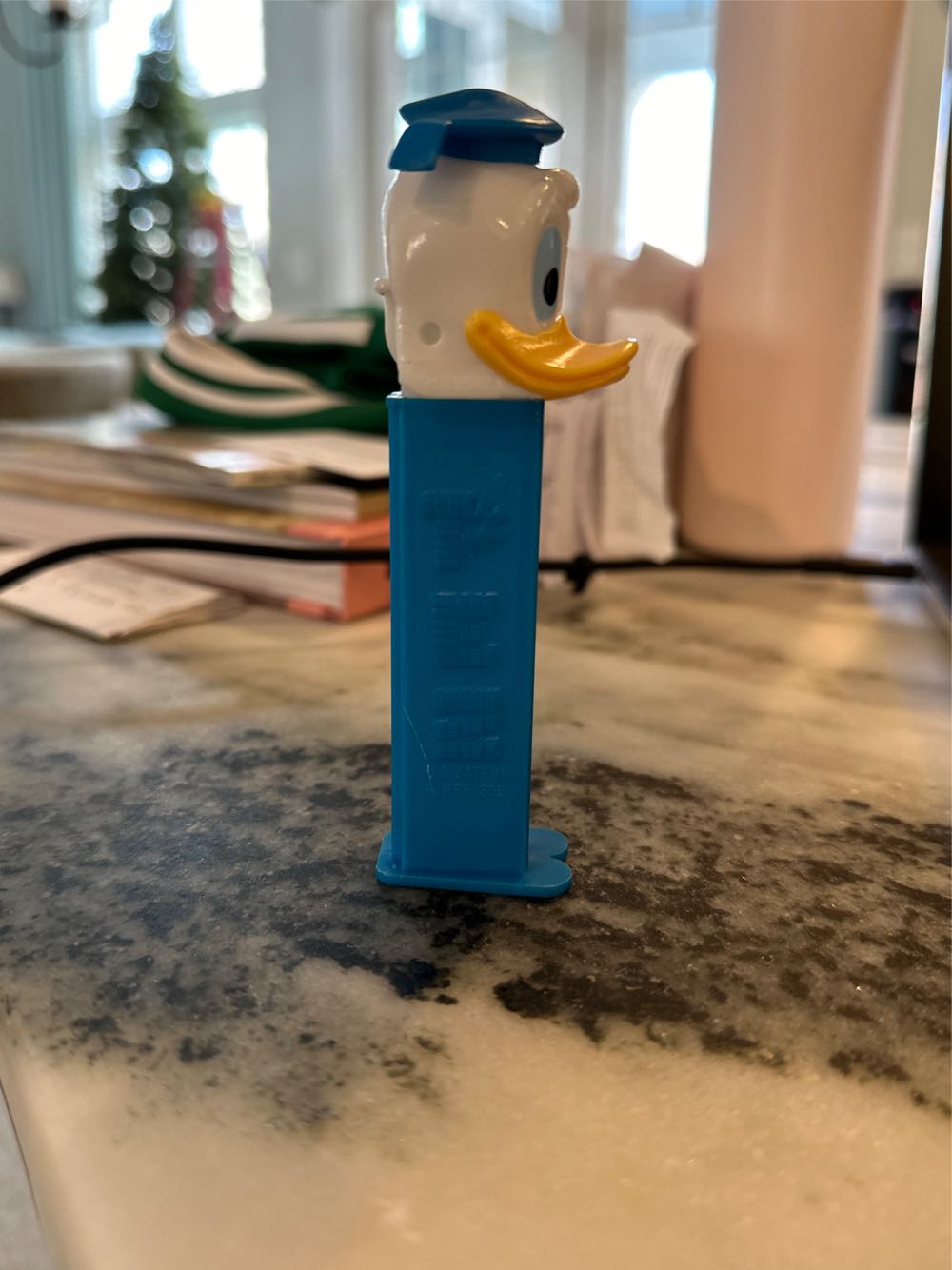 Disney - Donald Duck  pez collectible - Main Image 2