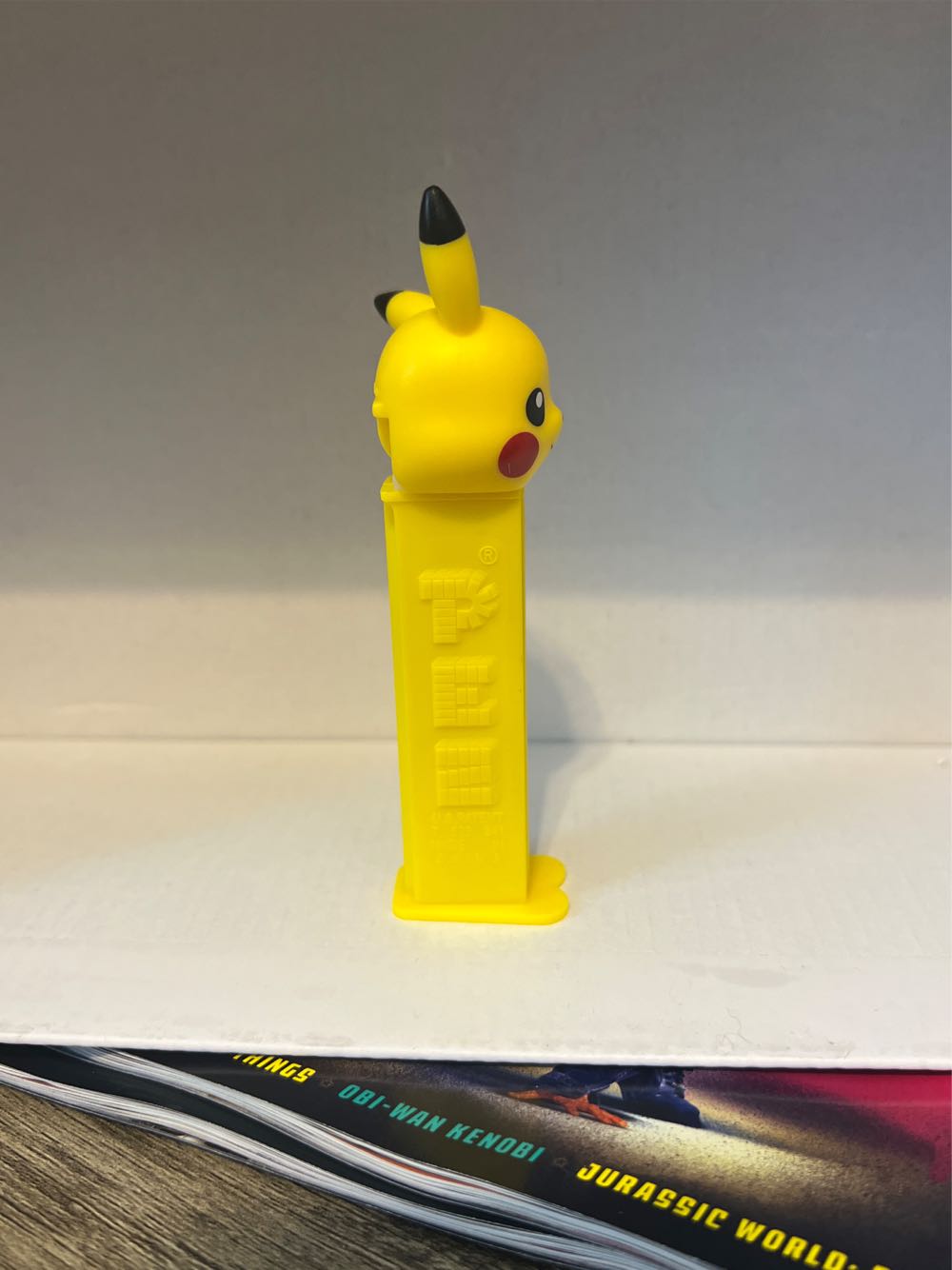 Pikachu B - Pokemon pez collectible - Main Image 3