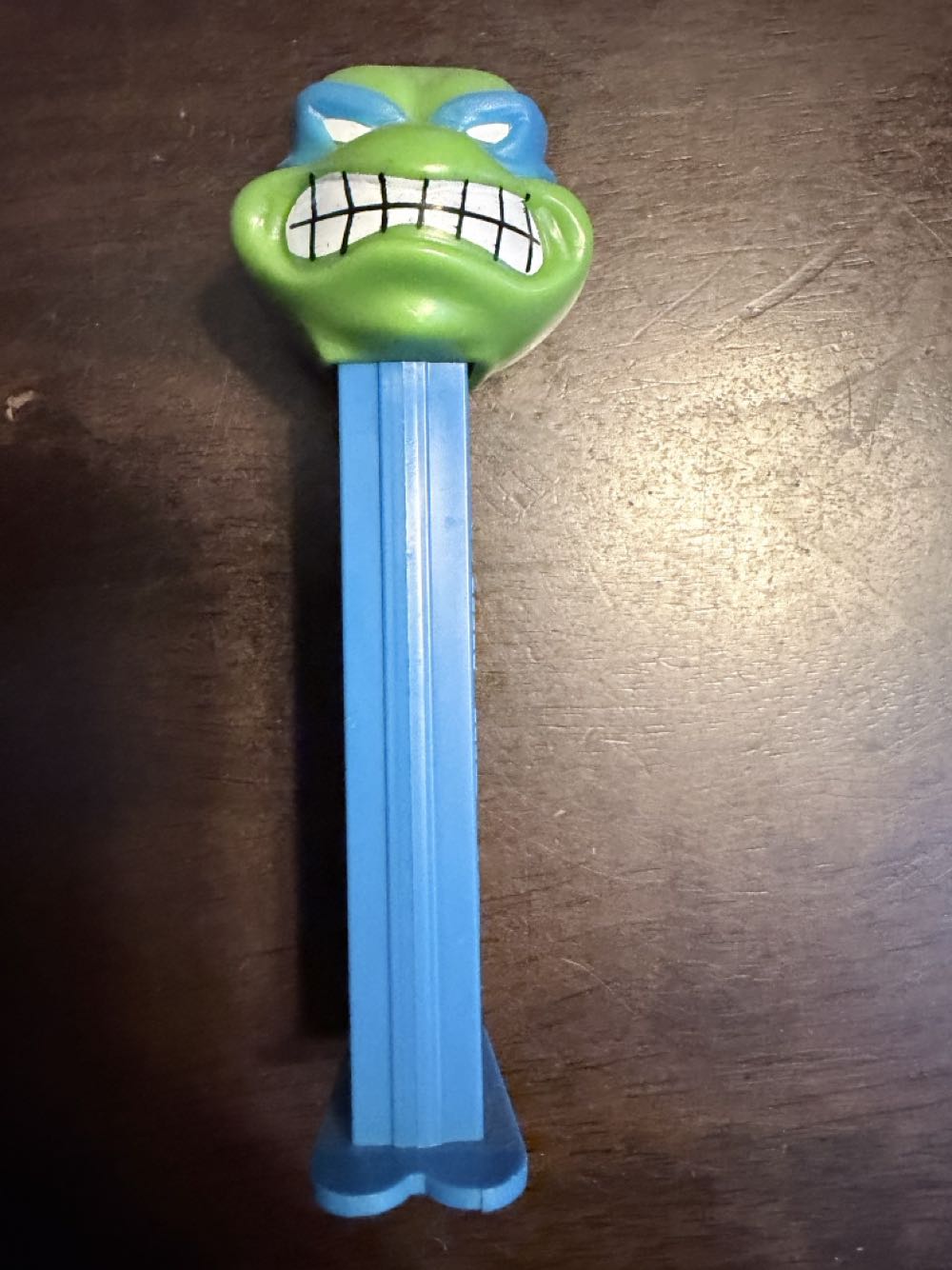 Teenage Mutant Ninja Turtles - Leonardo  pez collectible [Barcode 073621003606] - Main Image 2