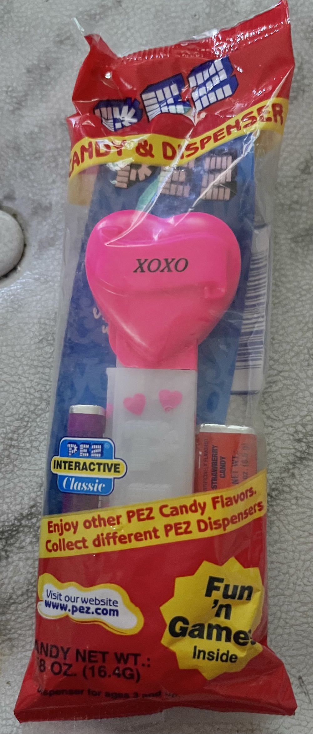 Pez Mini Flashlight - Pez-a-saur