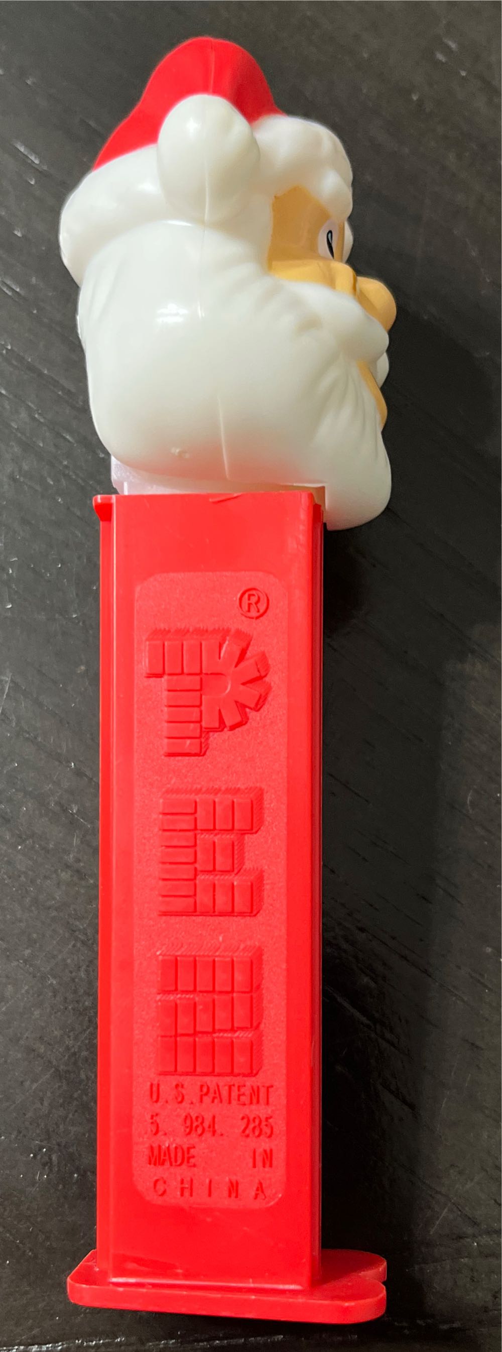 Christmas - Santa Claus 🎅🏻🎄 - Christmas pez collectible [Barcode 073621002333] - Main Image 4