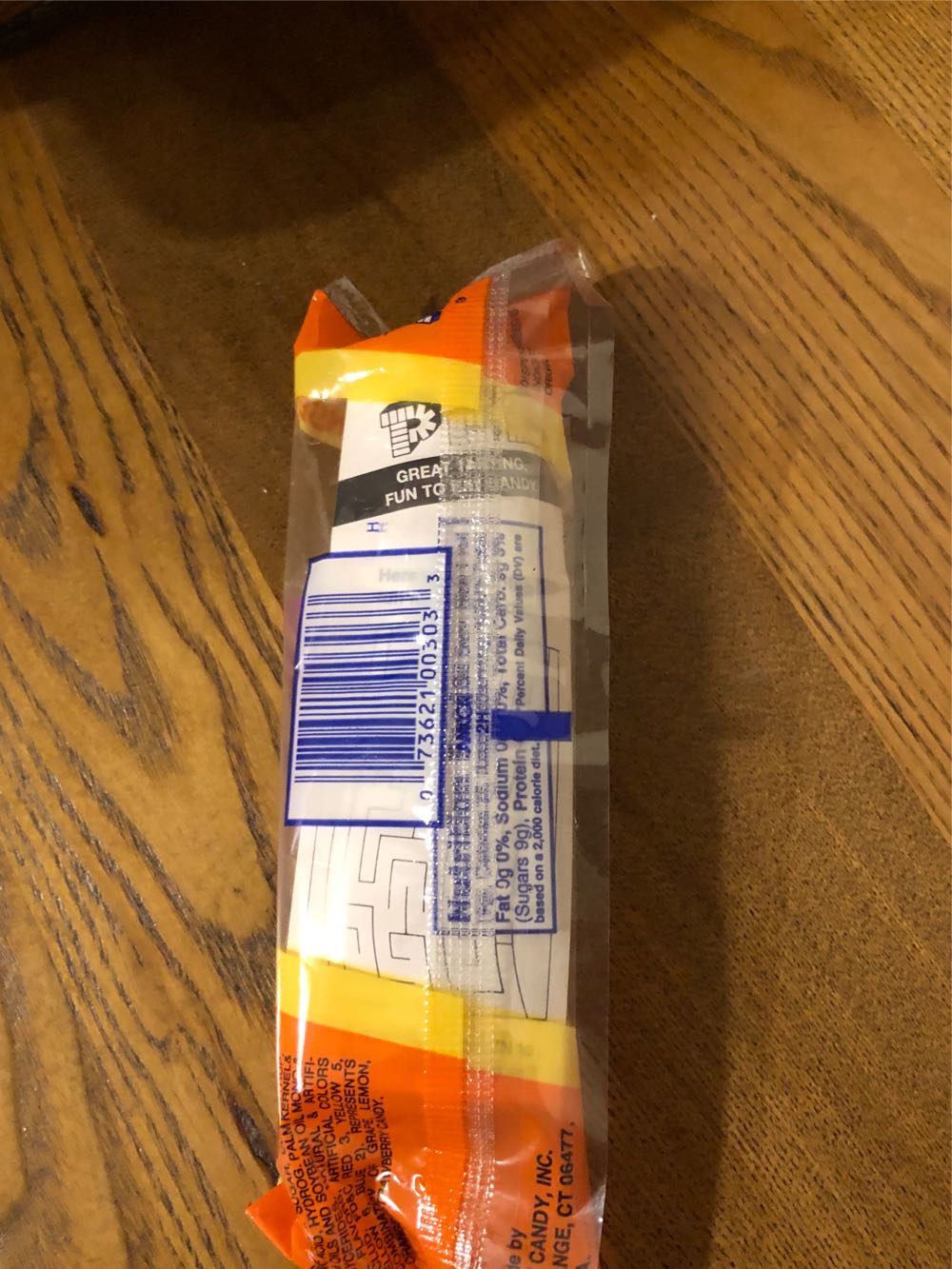 Halloween - Ghost Crystal  pez collectible [Barcode 073621003033] - Main Image 2