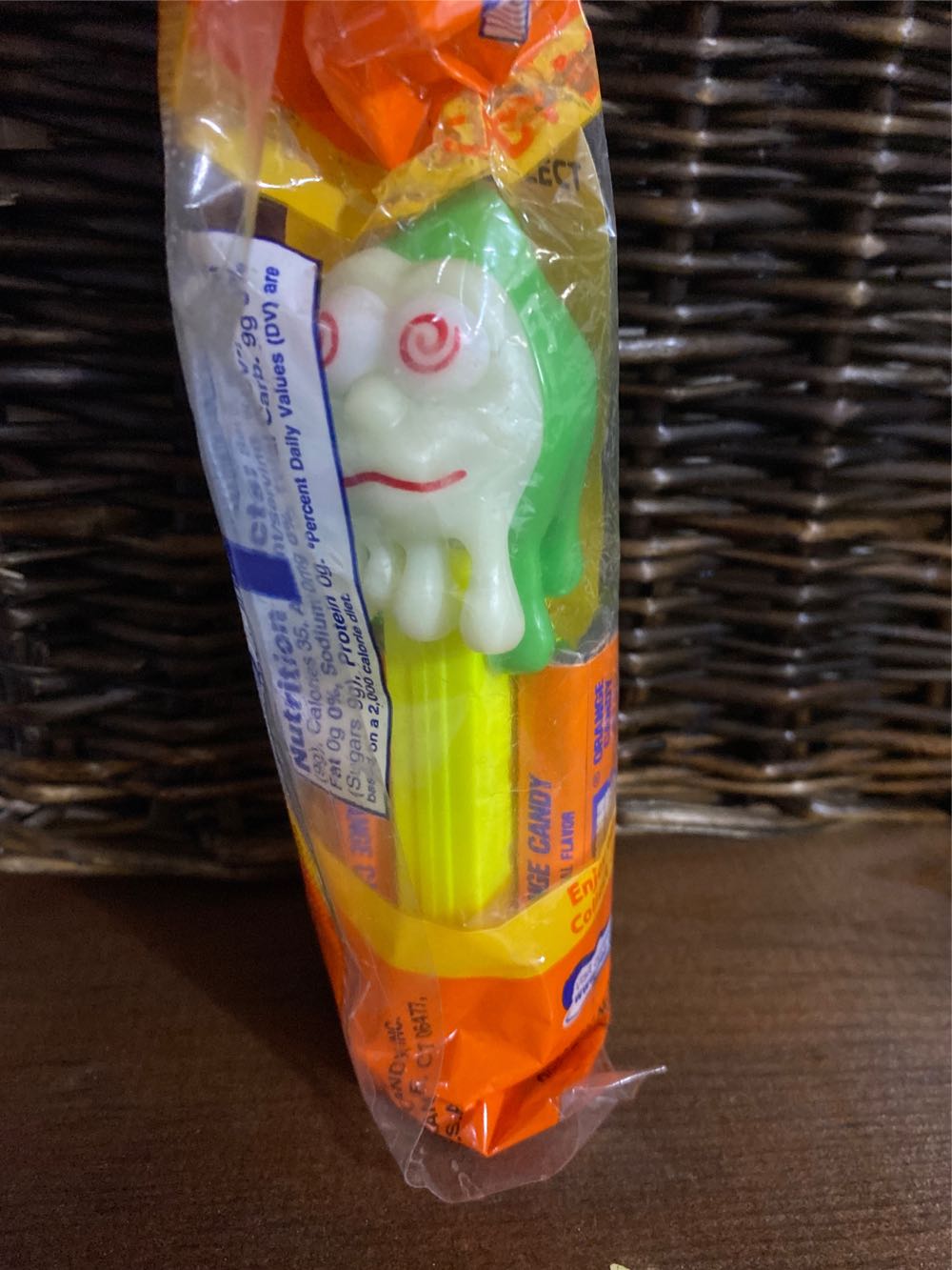 Halloween - Slimy Sid - Halloween pez collectible [Barcode 073621003033] - Main Image 3