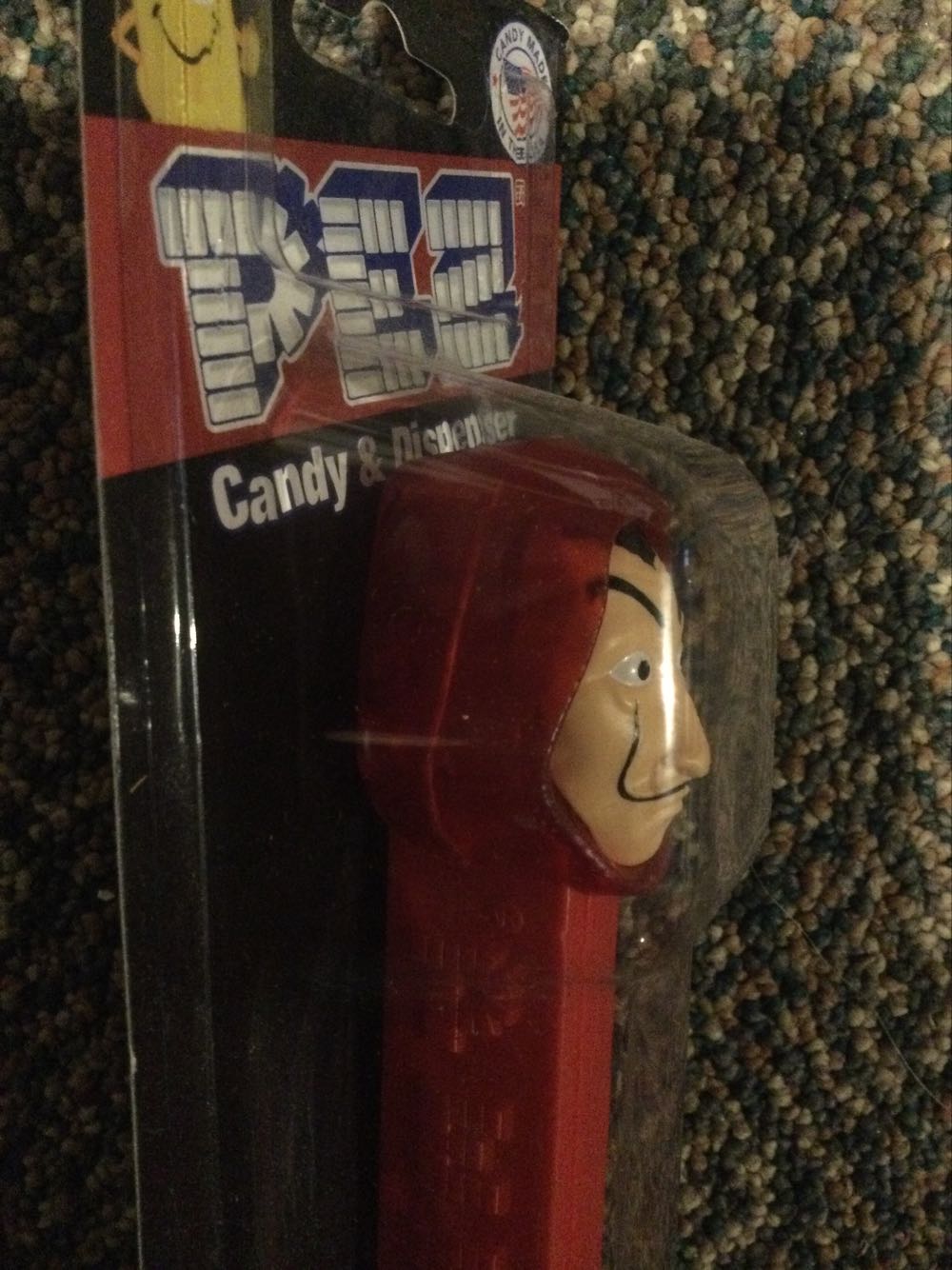 Money Heist - Mask - Crystal - OLS - Pez Limited Edition pez collectible [Barcode 073621090033] - Main Image 4