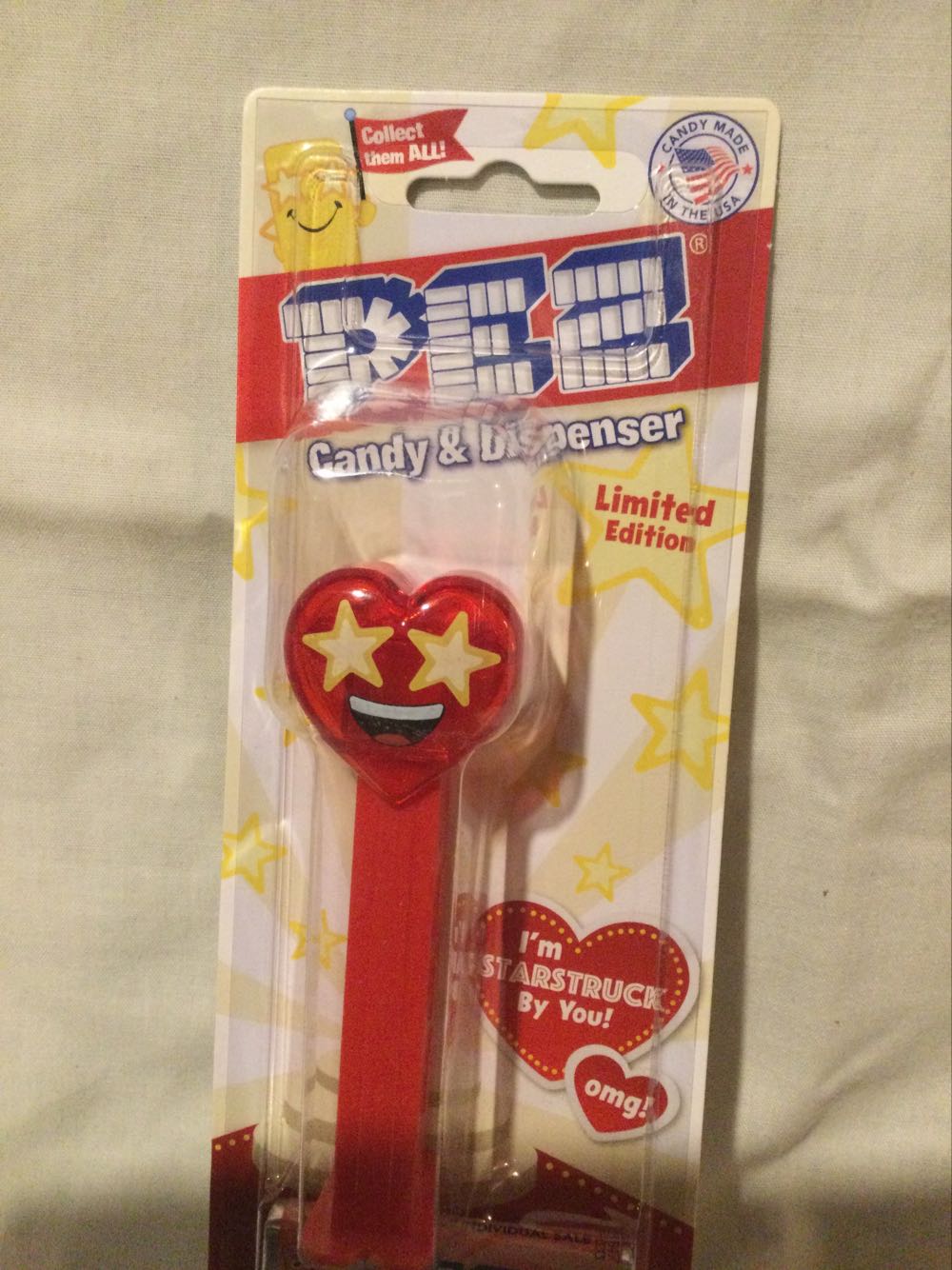 Valentines - Heart Starstruck Limited Edition (MOC) - Pez Limited Edition pez collectible - Main Image 3