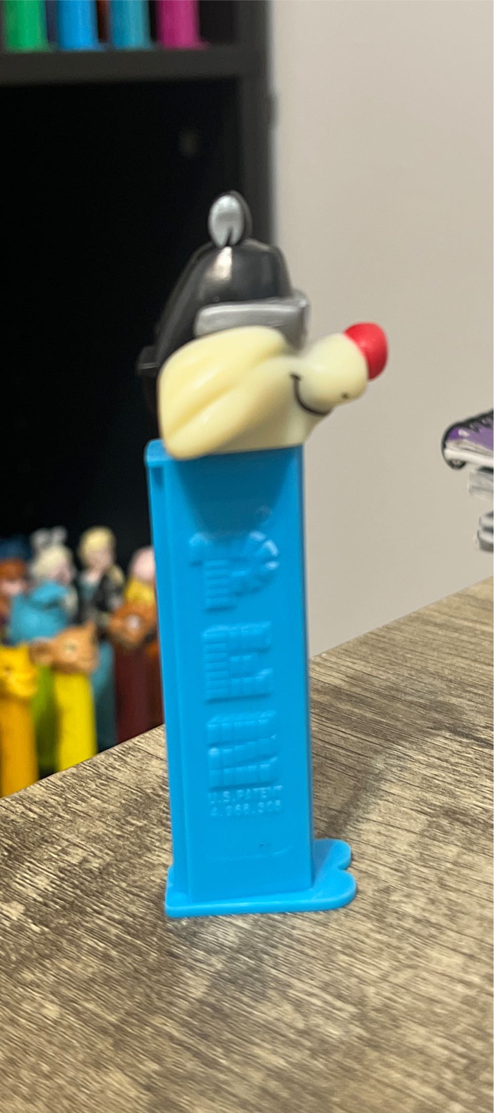 Sylvester “Jazzy Sylvester” - Looney Tunes-Cool Looney Tunes pez collectible - Main Image 2
