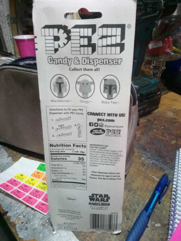 Baby Yoda - Star Wars pez collectible - Main Image 3