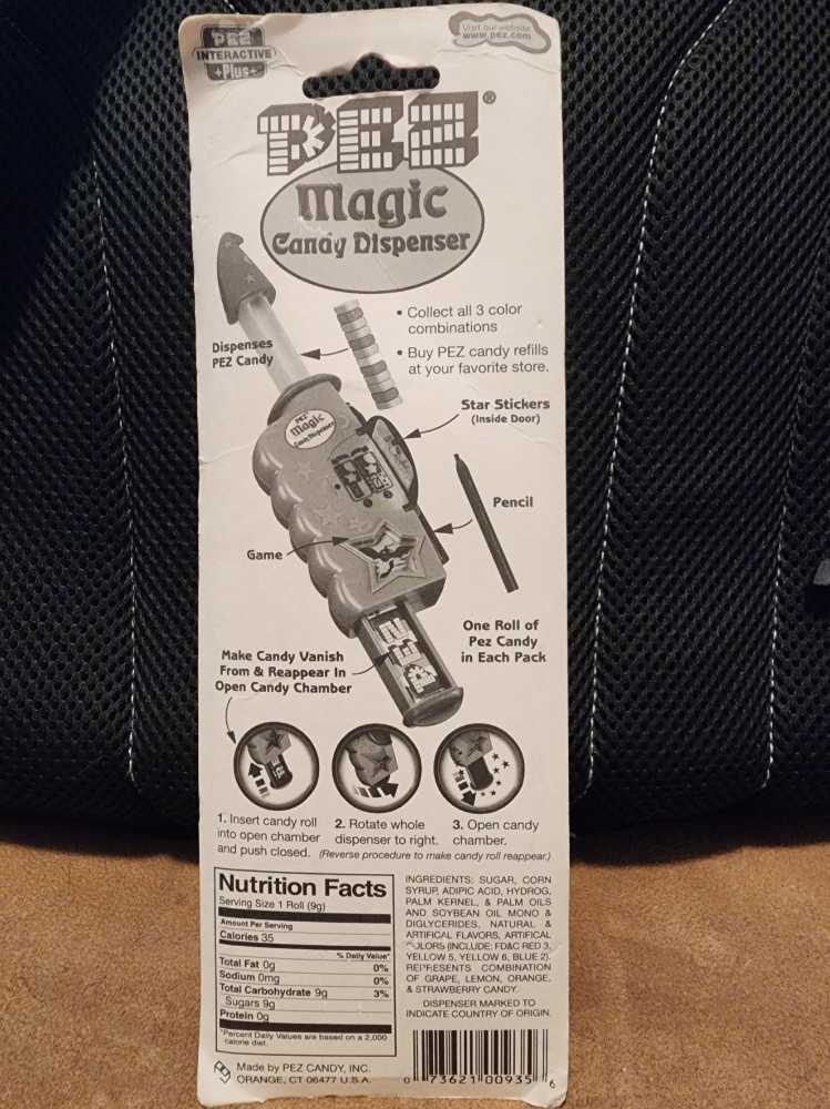 PEZ Magic Red-Blue  - PEZ Originals pez collectible [Barcode 073621009356] - Main Image 2