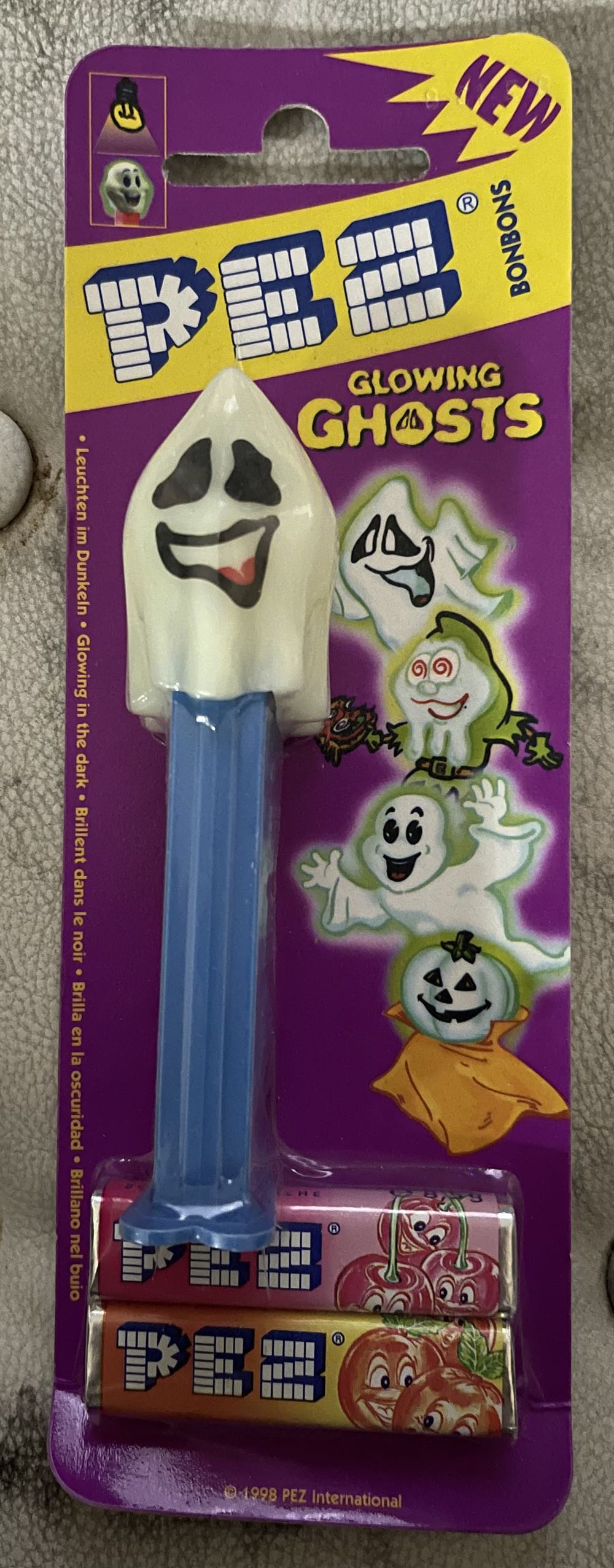 Disney - Minnie Mouse W/Polka Dot Bow & Sunglasses