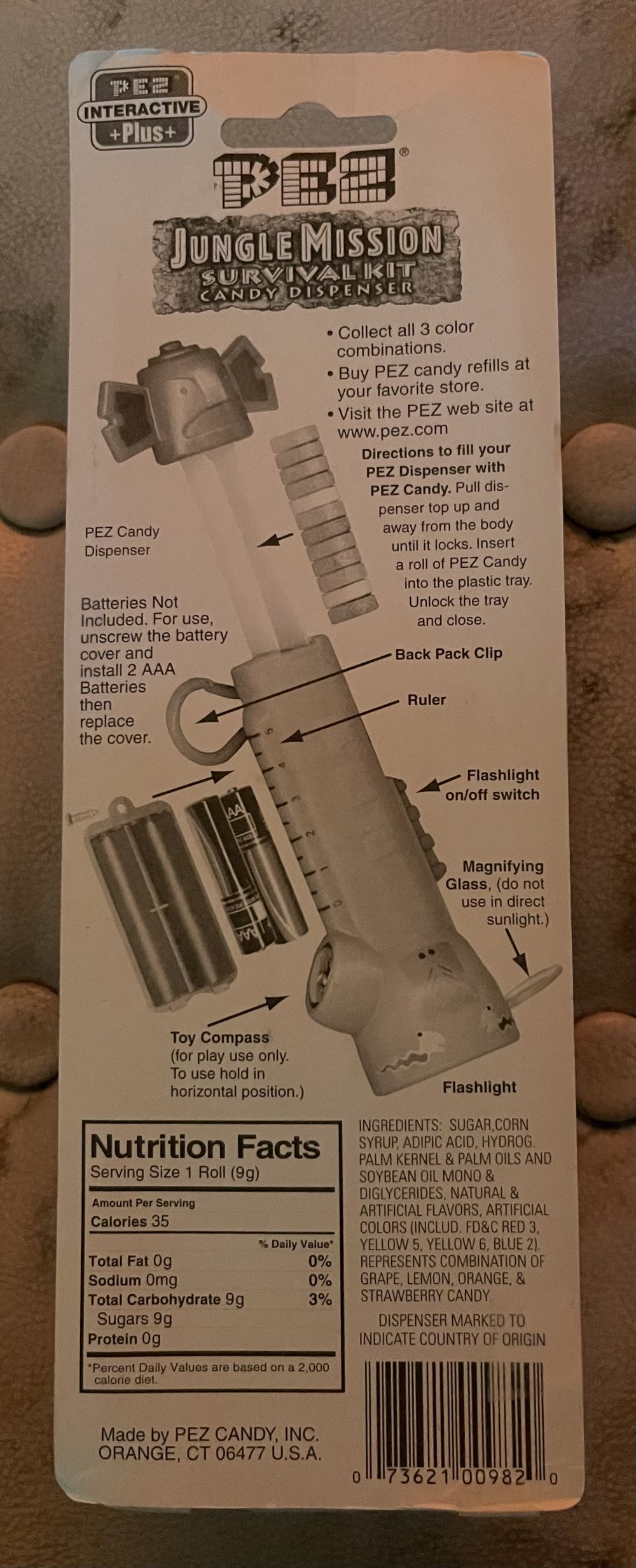 Jungle Mission Survival Kit Dispenser  pez collectible [Barcode 073621009820] - Main Image 2