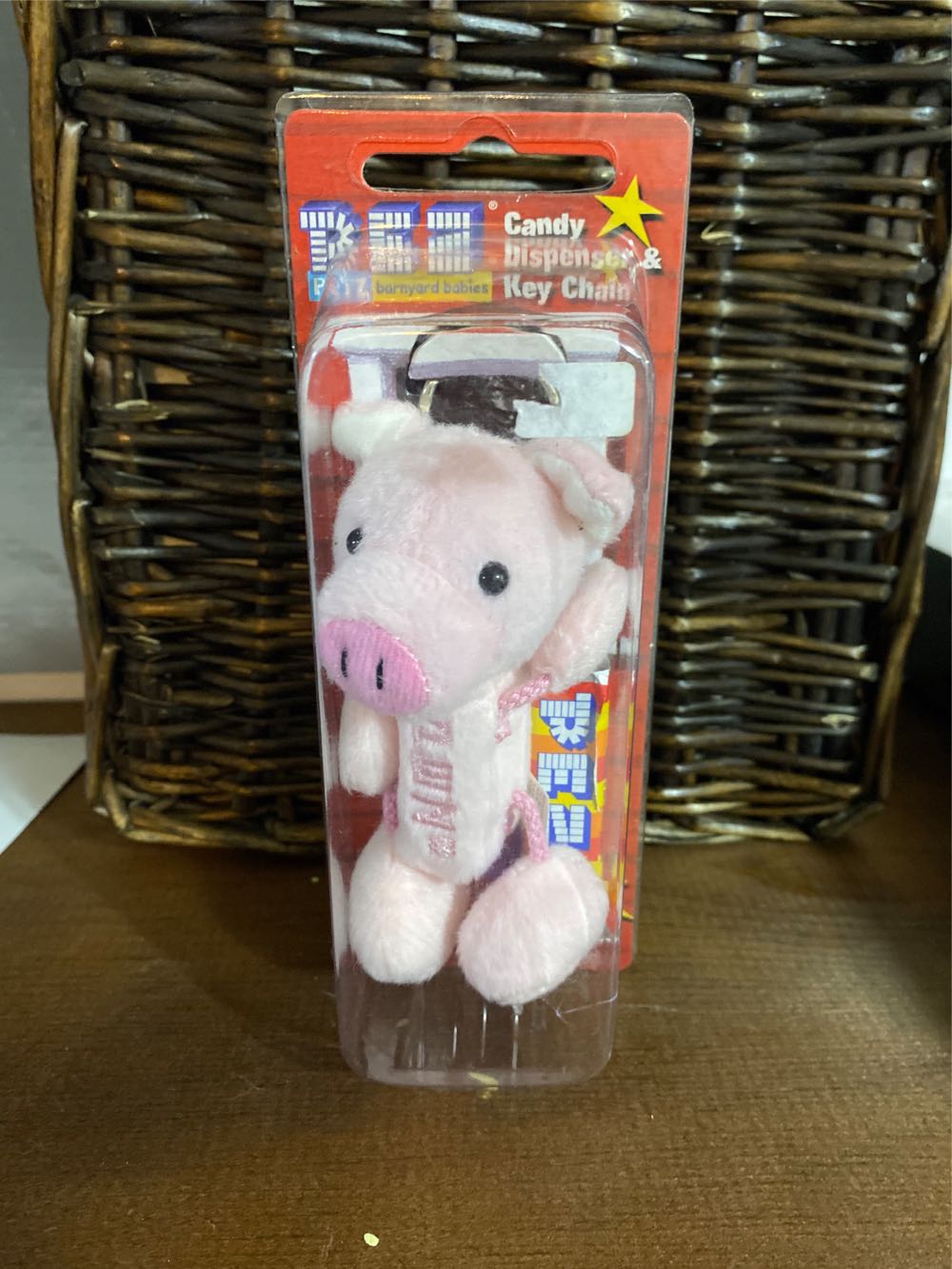 Barnyard Babies Pig Keychain  - Barnyard Babies pez collectible - Main Image 2