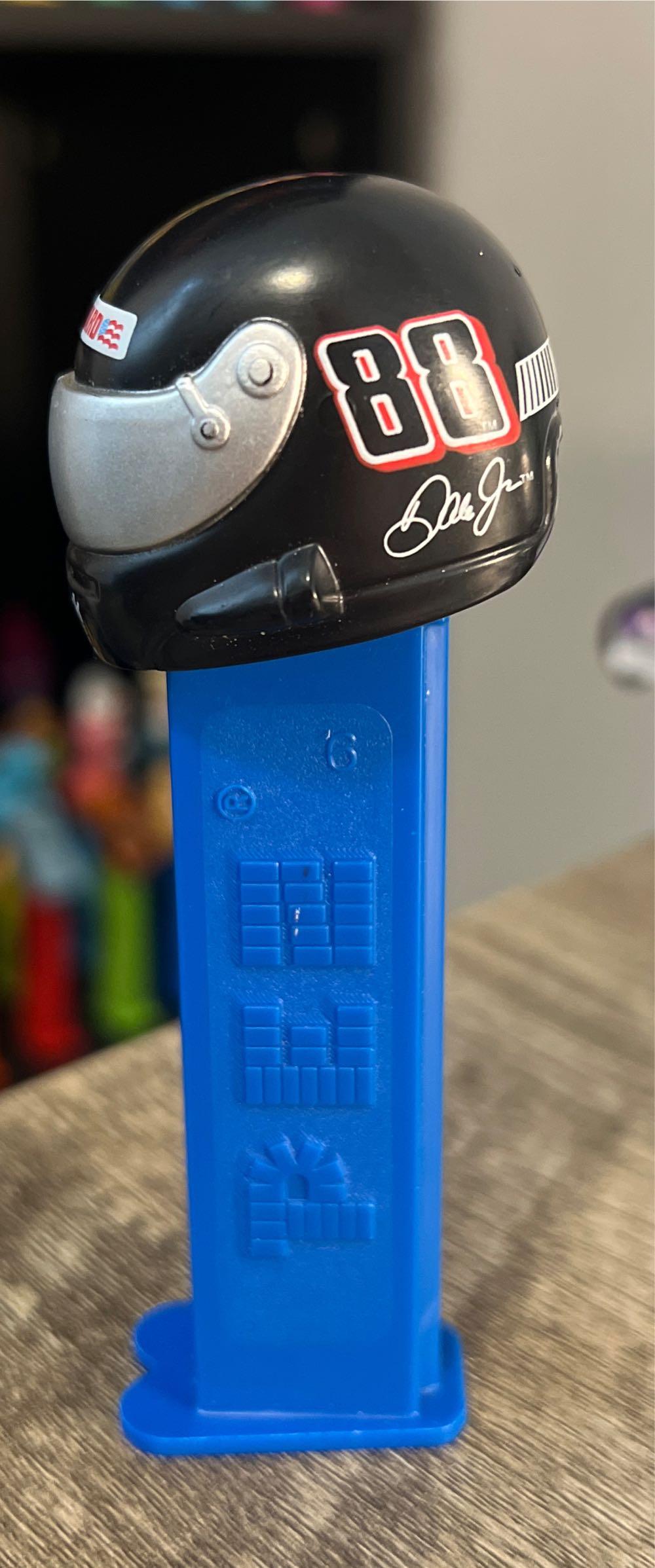 Dale Earnhardt Jr #88 - National Guard - Nascar Helmet pez collectible [Barcode 073621090033] - Main Image 3