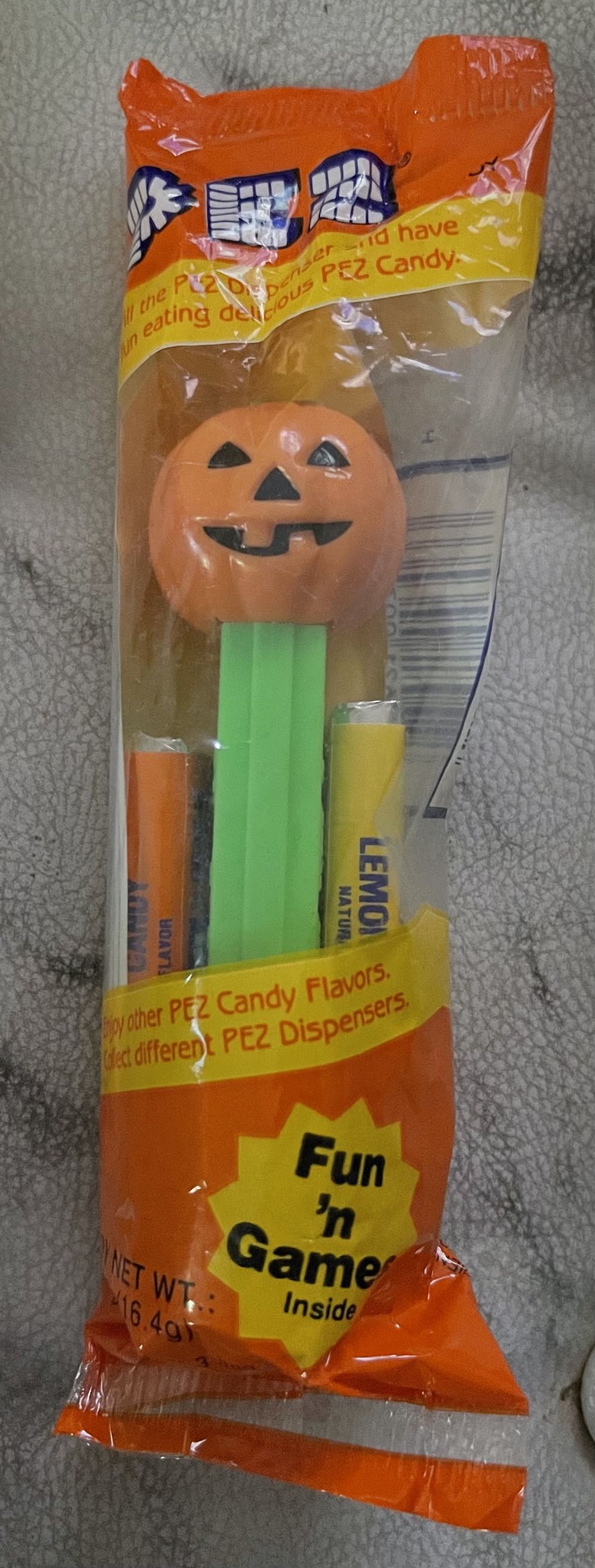 Porsche 911 Carrera Cabriolet     27/100