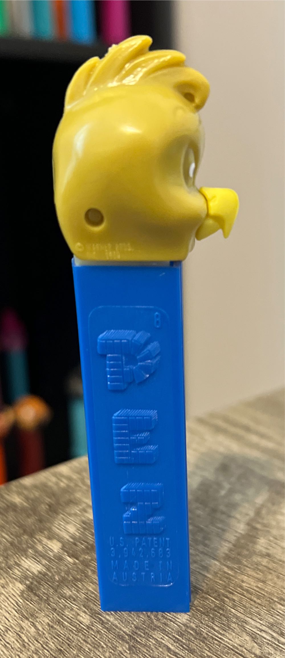 Henry Hawk - Looney Tunes-Vintage pez collectible - Main Image 2