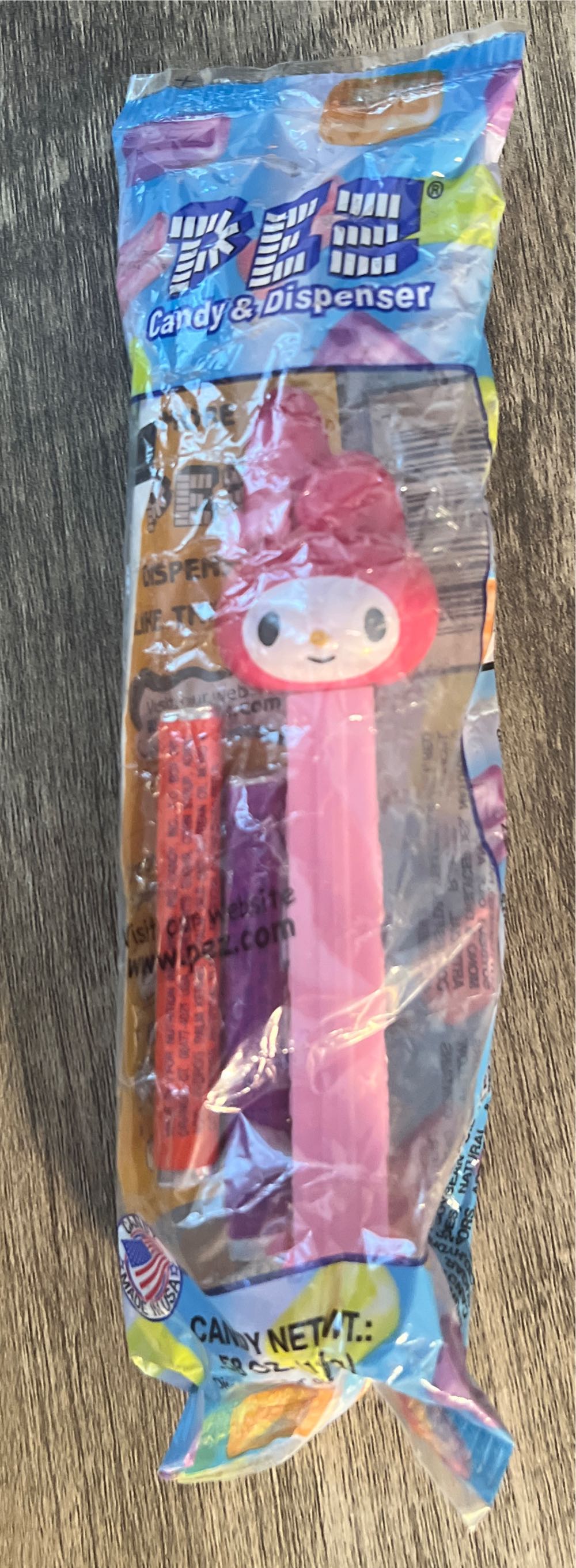 My Melody (Crystal) - Hello Kitty pez collectible [Barcode 073621008151] - Main Image 2