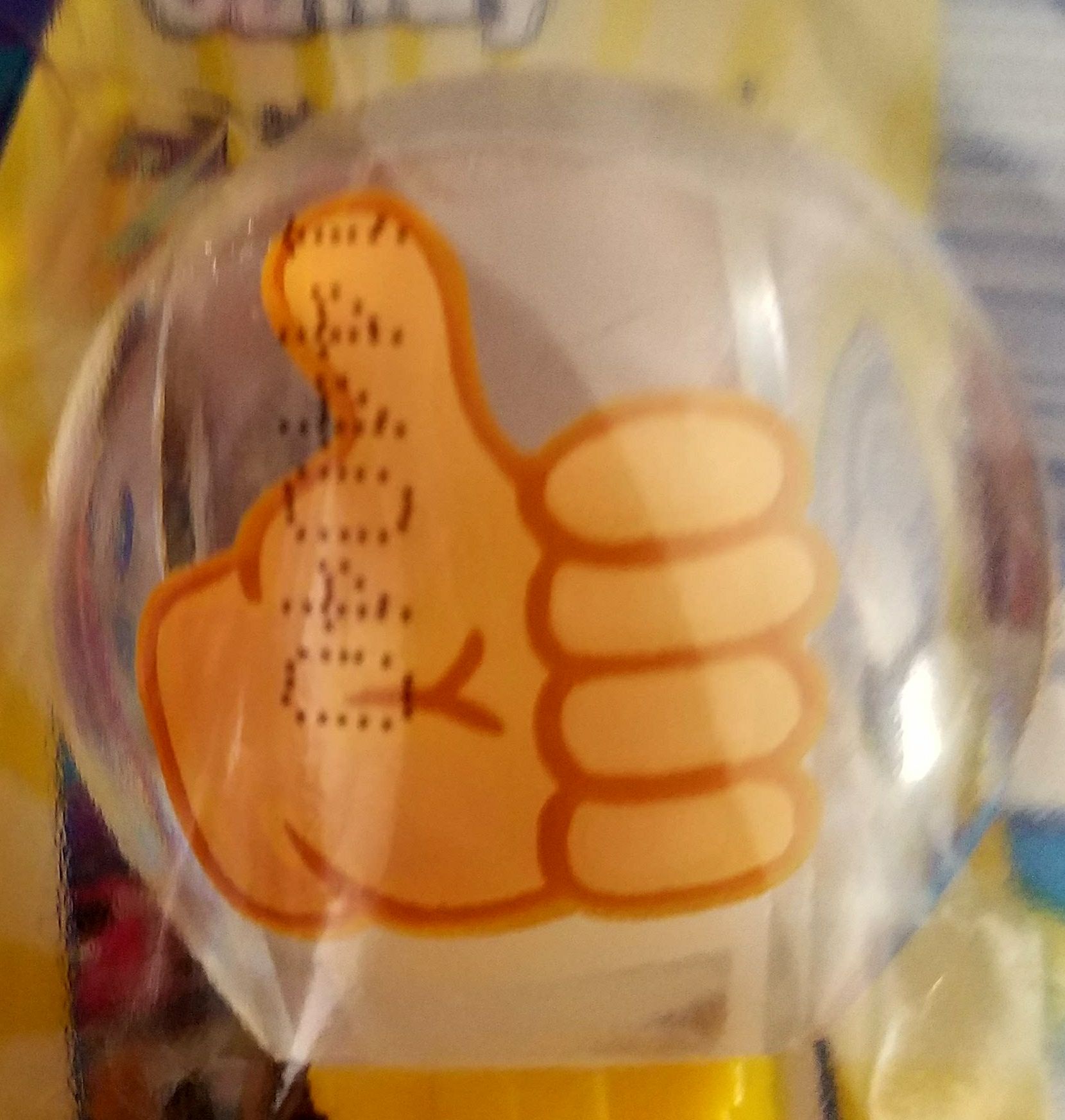 Emoji - Thumbs Up - Snow Globe - Emojis pez collectible - Main Image 2