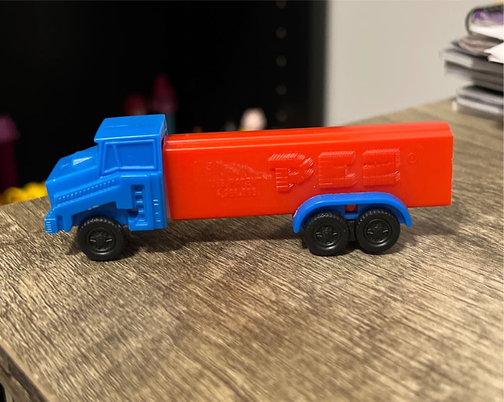 Garfield - Sleepy Garfield W/Nightcap - Bonbons