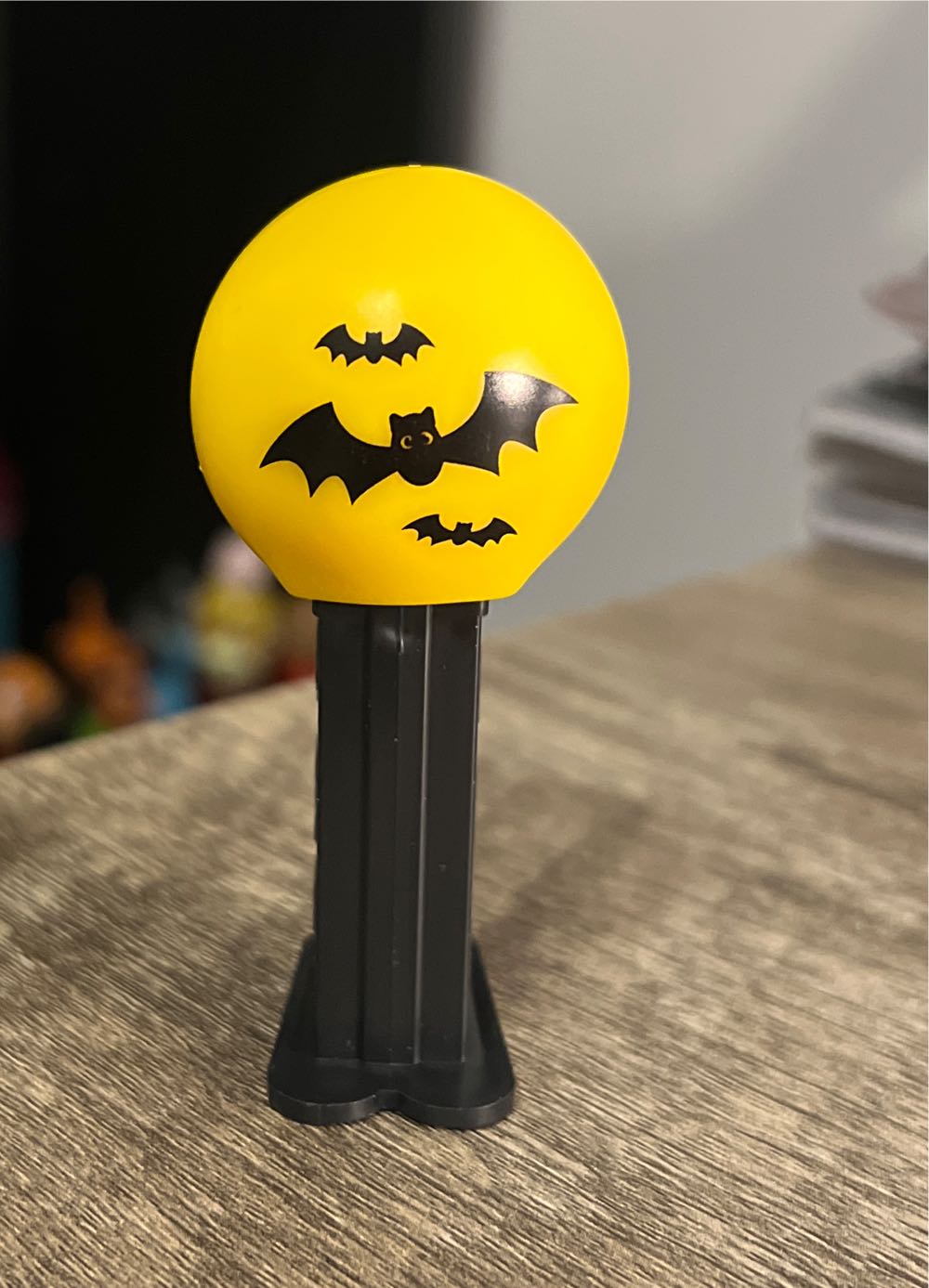 Loony Tunes - Bugs Bunny W/Red Baseball Hat