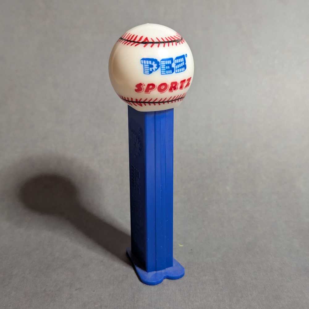 PEZ Sportz - Baseball - Sports pez collectible - Main Image 2