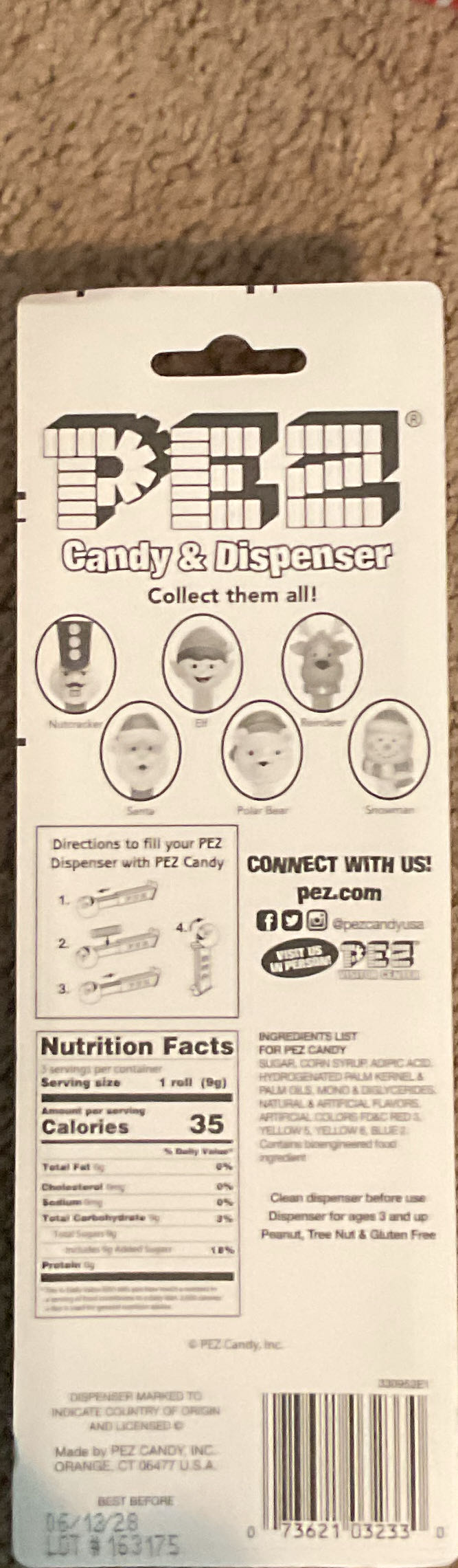 Christmas - Nutcracker 2022🎄 - Merry Christmas pez collectible [Barcode 073621032330] - Main Image 3