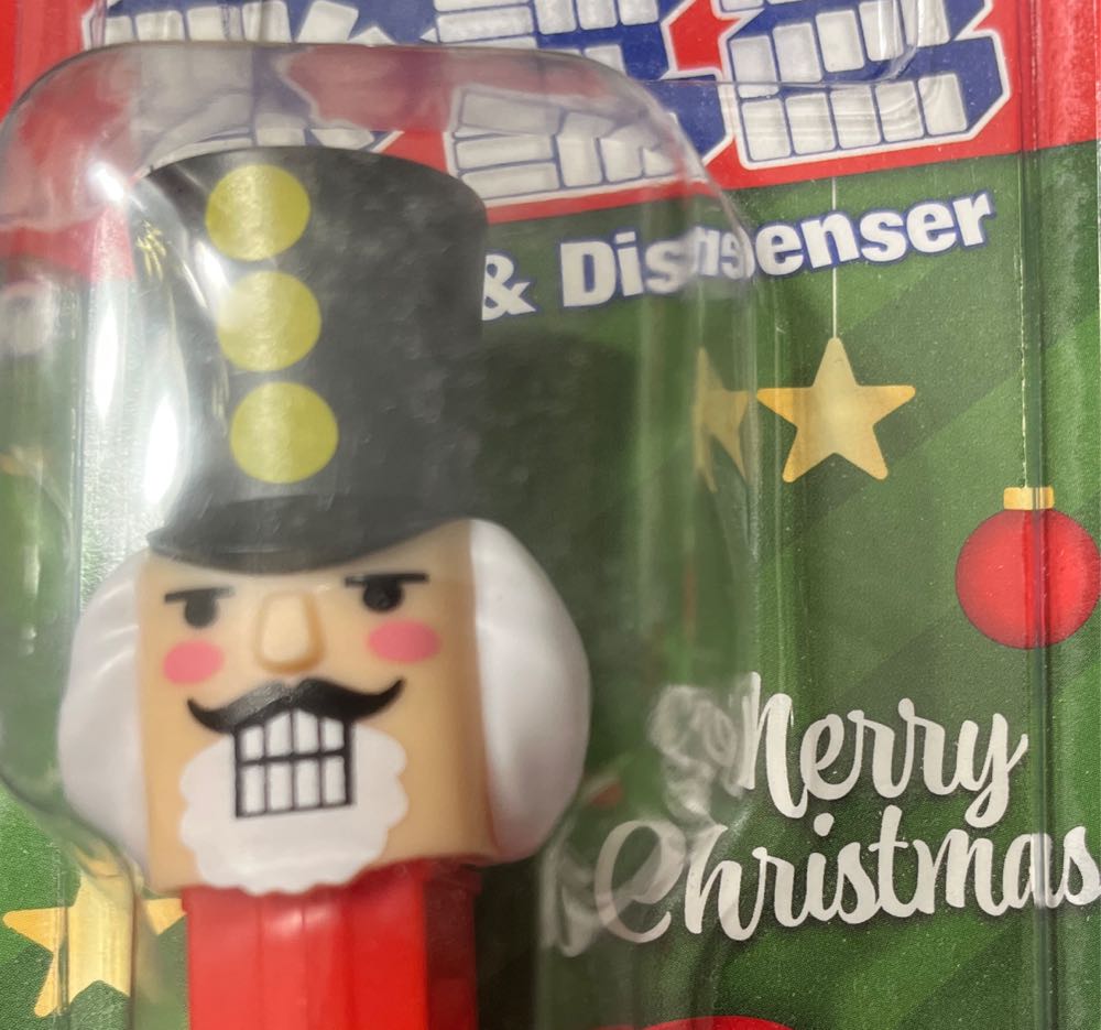 Christmas - Nutcracker 2022🎄 - Merry Christmas pez collectible [Barcode 073621032330] - Main Image 4