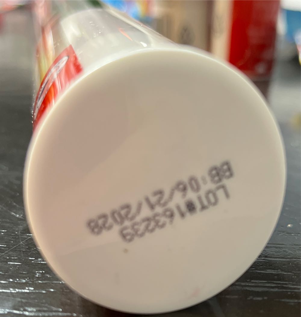 Christmas 2023 - Reindeer In Tube 🎄 - Christmas pez collectible [Barcode 073621052338] - Main Image 3