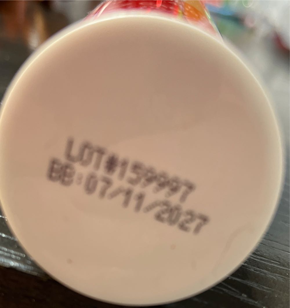 Christmas 2023 - Reindeer In Tube 🎄 - Christmas pez collectible [Barcode 073621052338] - Main Image 4