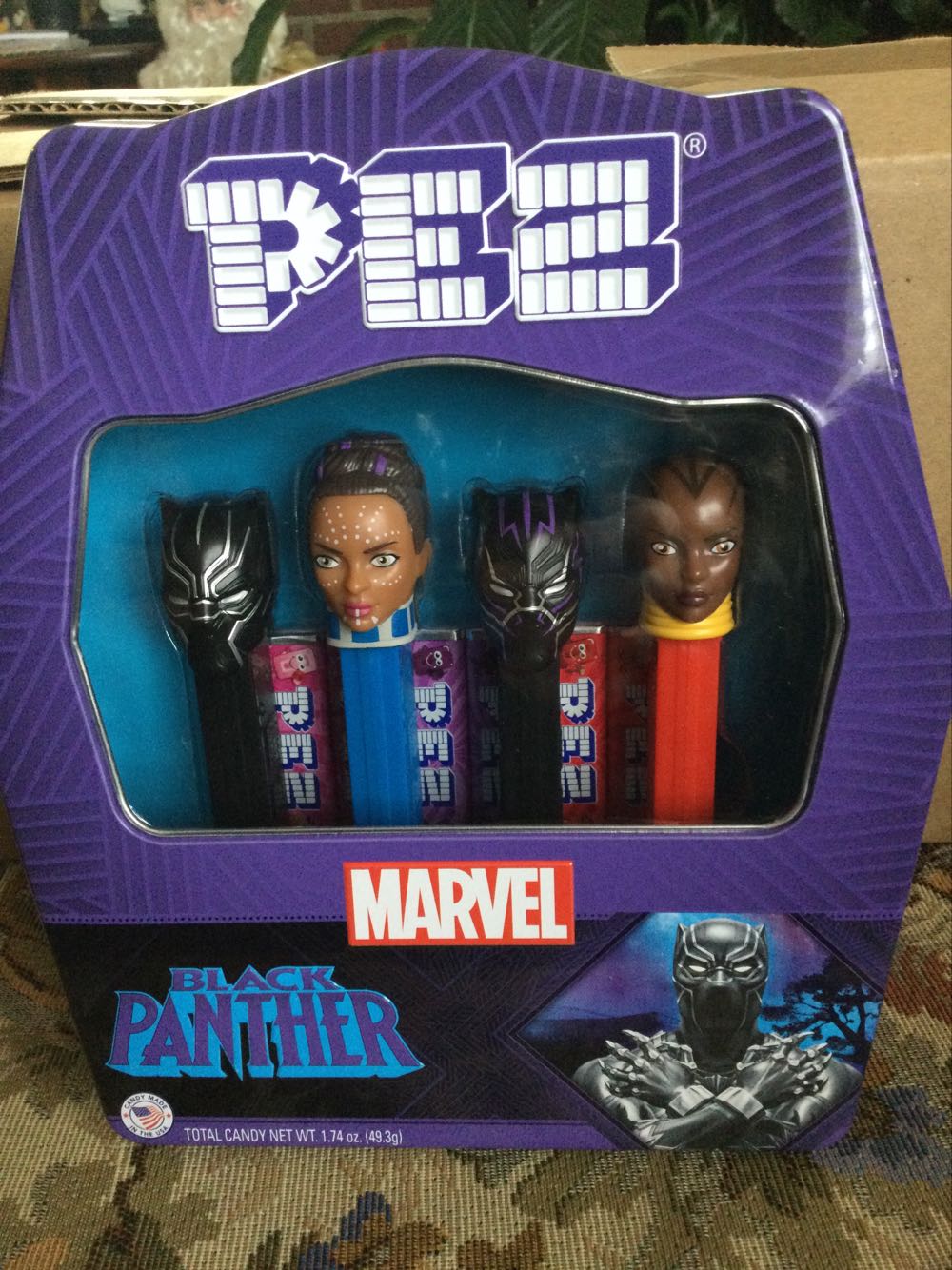 Black Panther 4 Pack Tin - Black Panther pez collectible [Barcode 073621018167] - Main Image 4