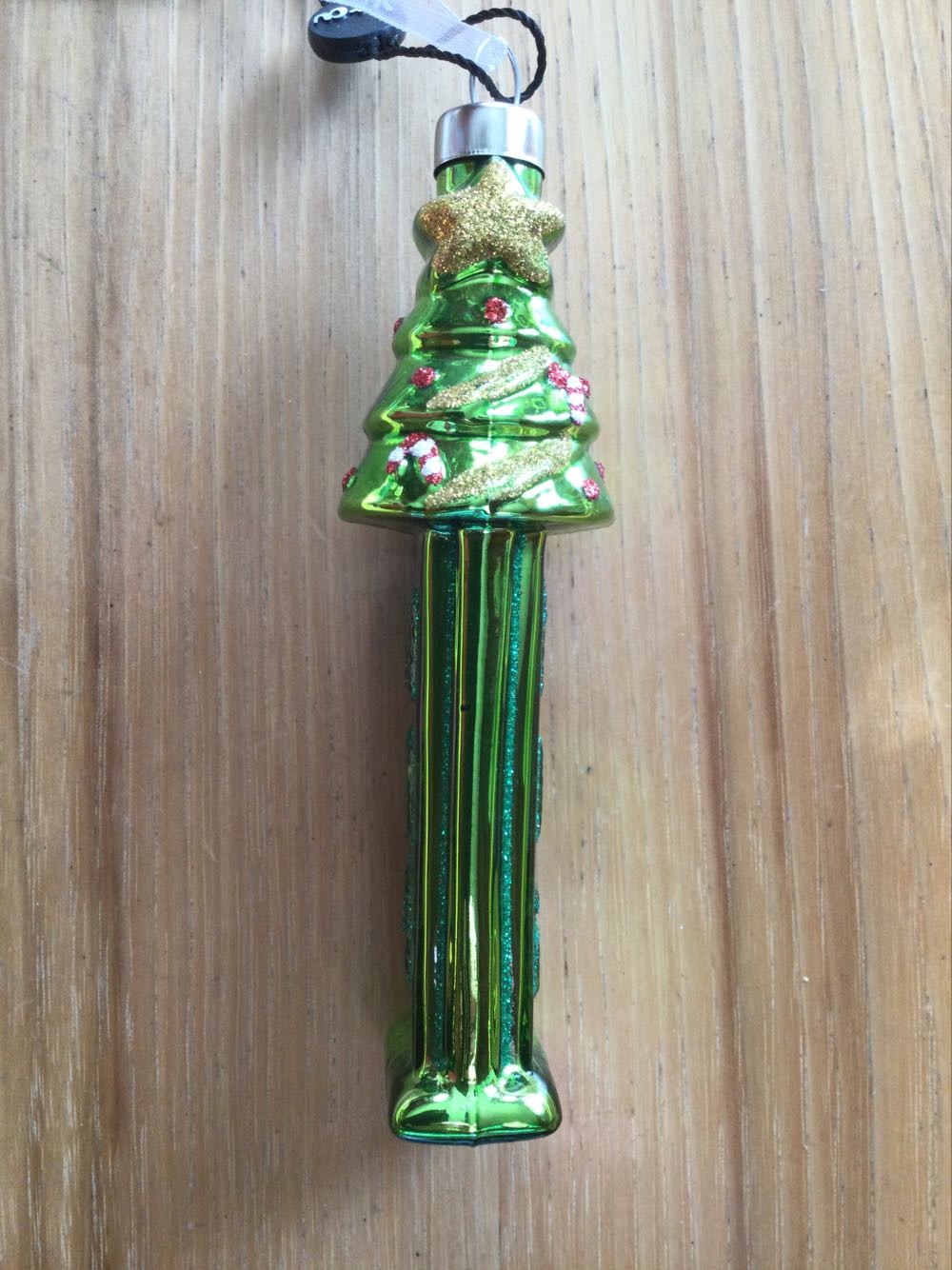 Kat And Annie Christmas Tree Glass Ornament -  Christmas pez collectible [Barcode 026301843269] - Main Image 3