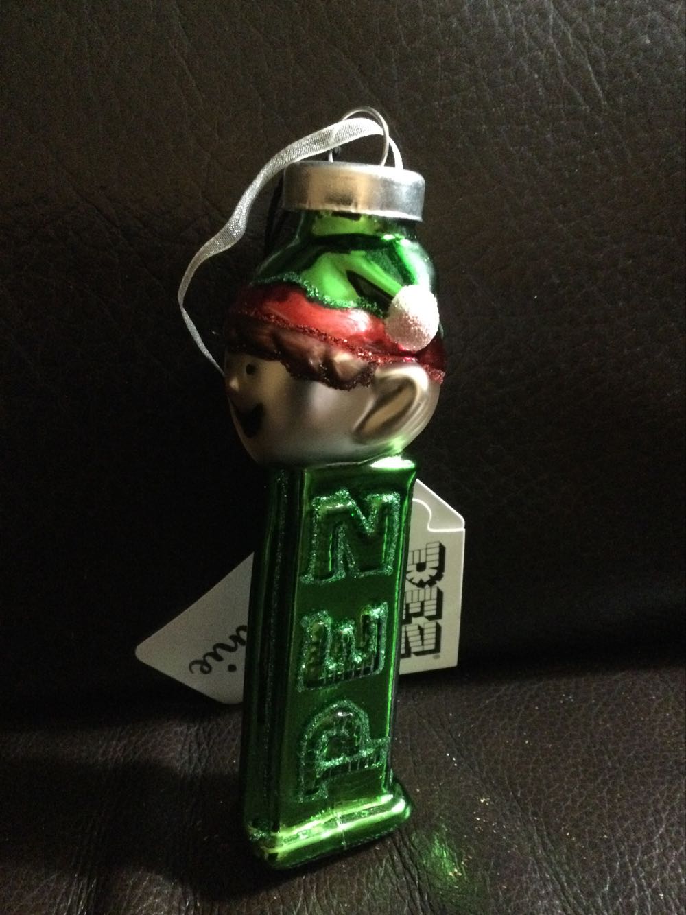 Kat And Annie Elf -  Christmas pez collectible [Barcode 026301878742] - Main Image 3