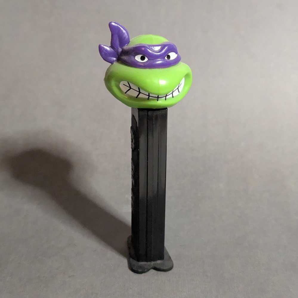 TMNT A - Donatello A Angry Black  - Books & Comics pez collectible - Main Image 2