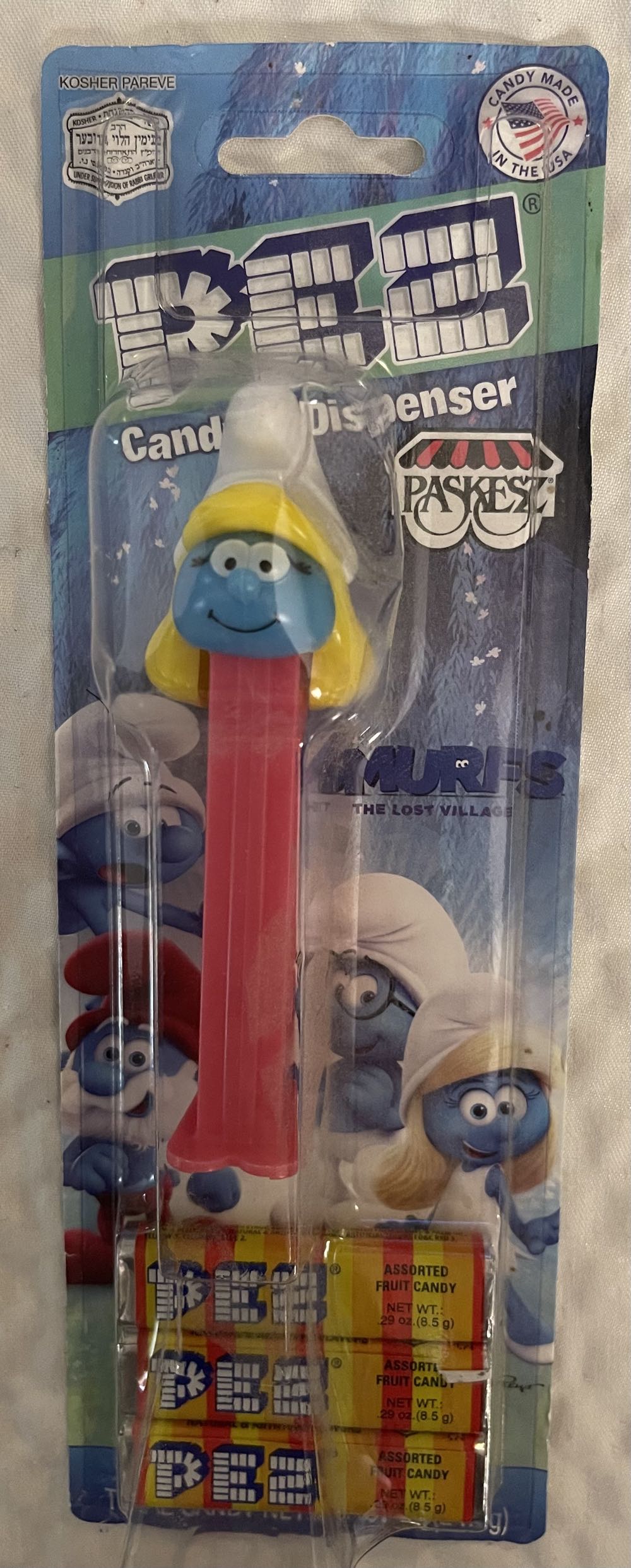 PEZ Mascot - Strawberry MOC