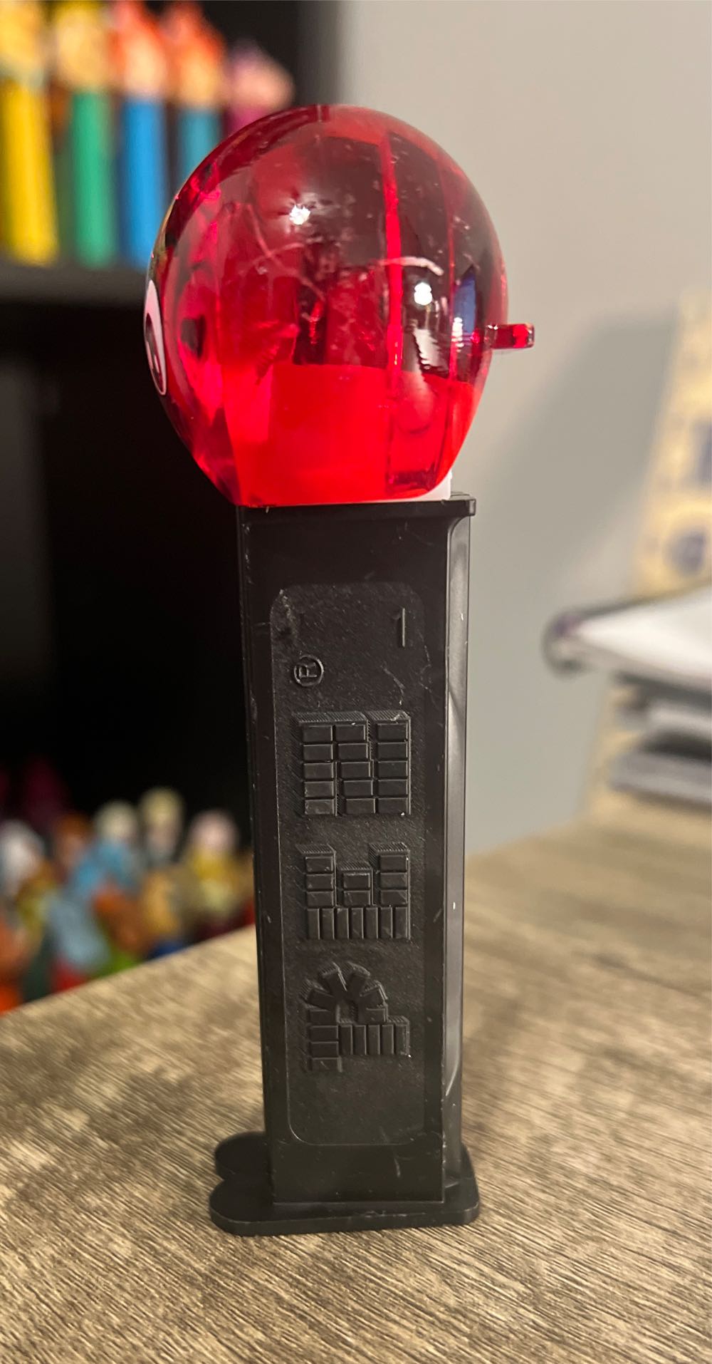 Valentine’s Day - Devilish Emoji - Valentines pez collectible [Barcode 073621342149] - Main Image 3
