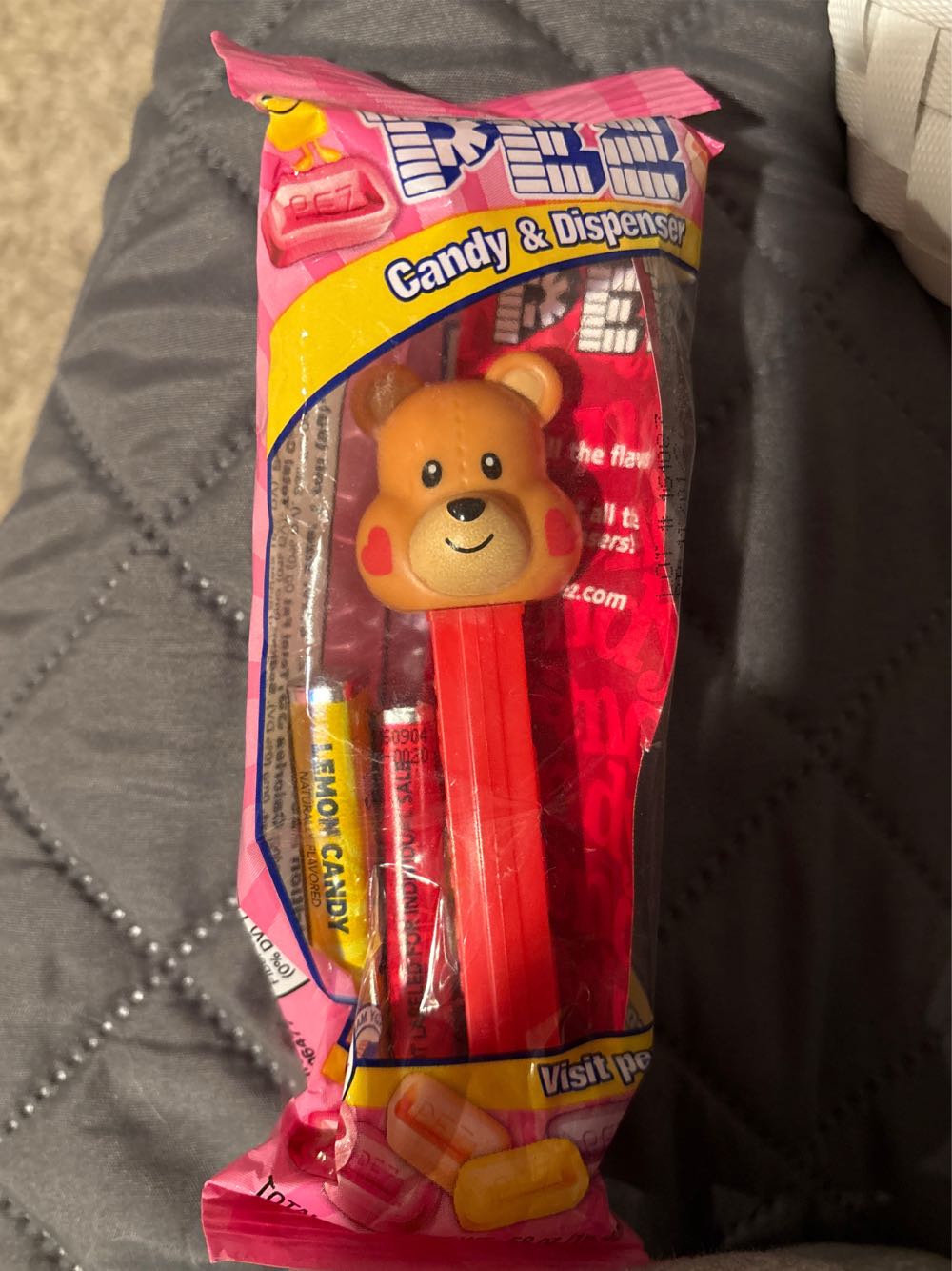 Valentine’s Day - Bear - Brown - Happy Valentines Day pez collectible [Barcode 073621342149] - Main Image 2