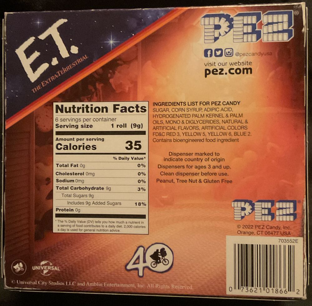 E.T. - 40th Anniversary Gift Set - E.T The Extra Terrestrial pez collectible [Barcode 073621018662] - Main Image 2