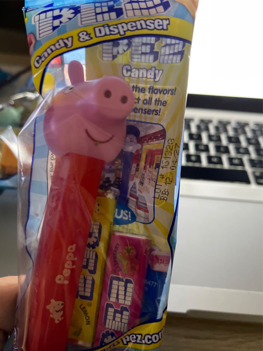Peppa Pig Teddy Bear Stem - Peppa Pig pez collectible - Main Image 2
