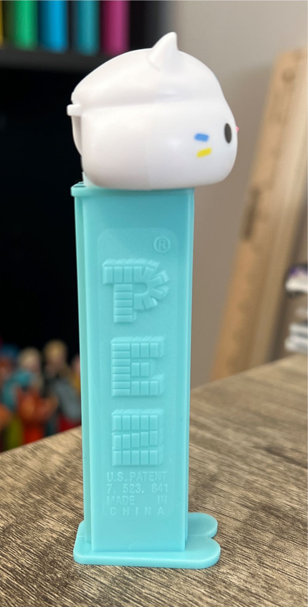 Cakey Cat - Gabby’s Dollhouse pez collectible - Main Image 2