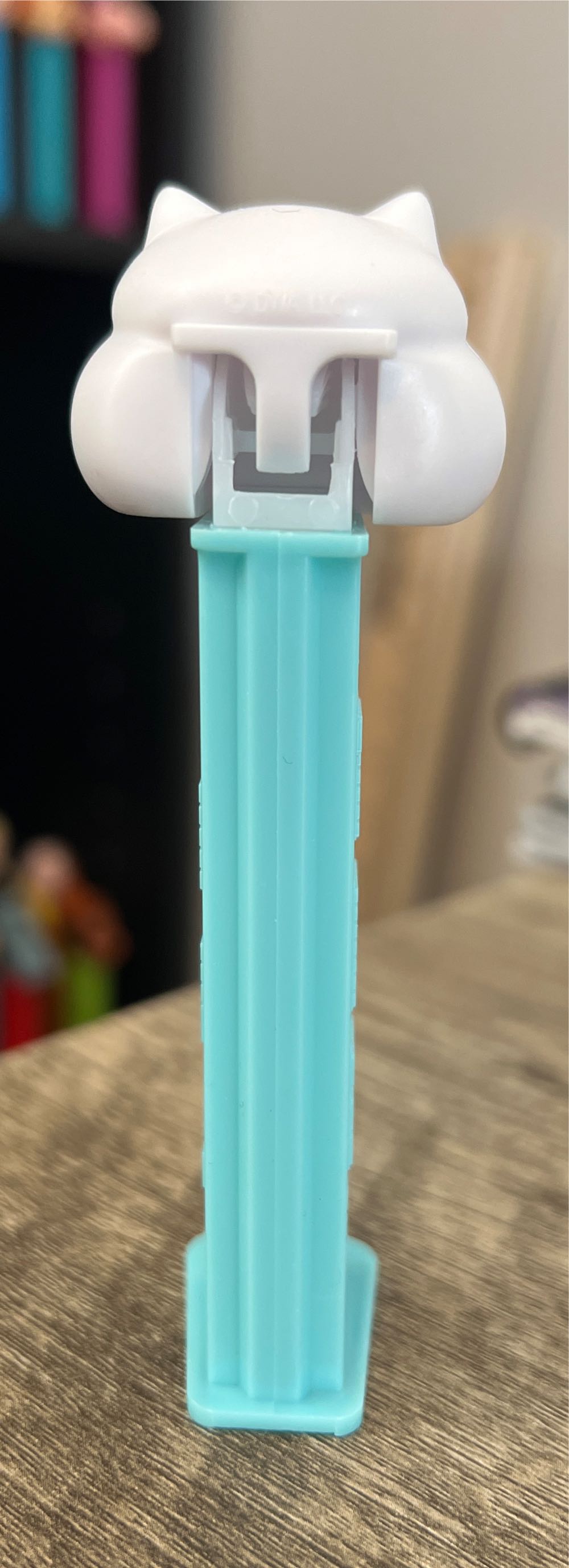 Cakey Cat - Gabby’s Dollhouse pez collectible - Main Image 3